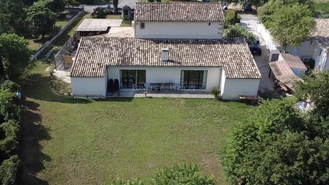 3 Bedroom Villa/Townhouse's Image 4