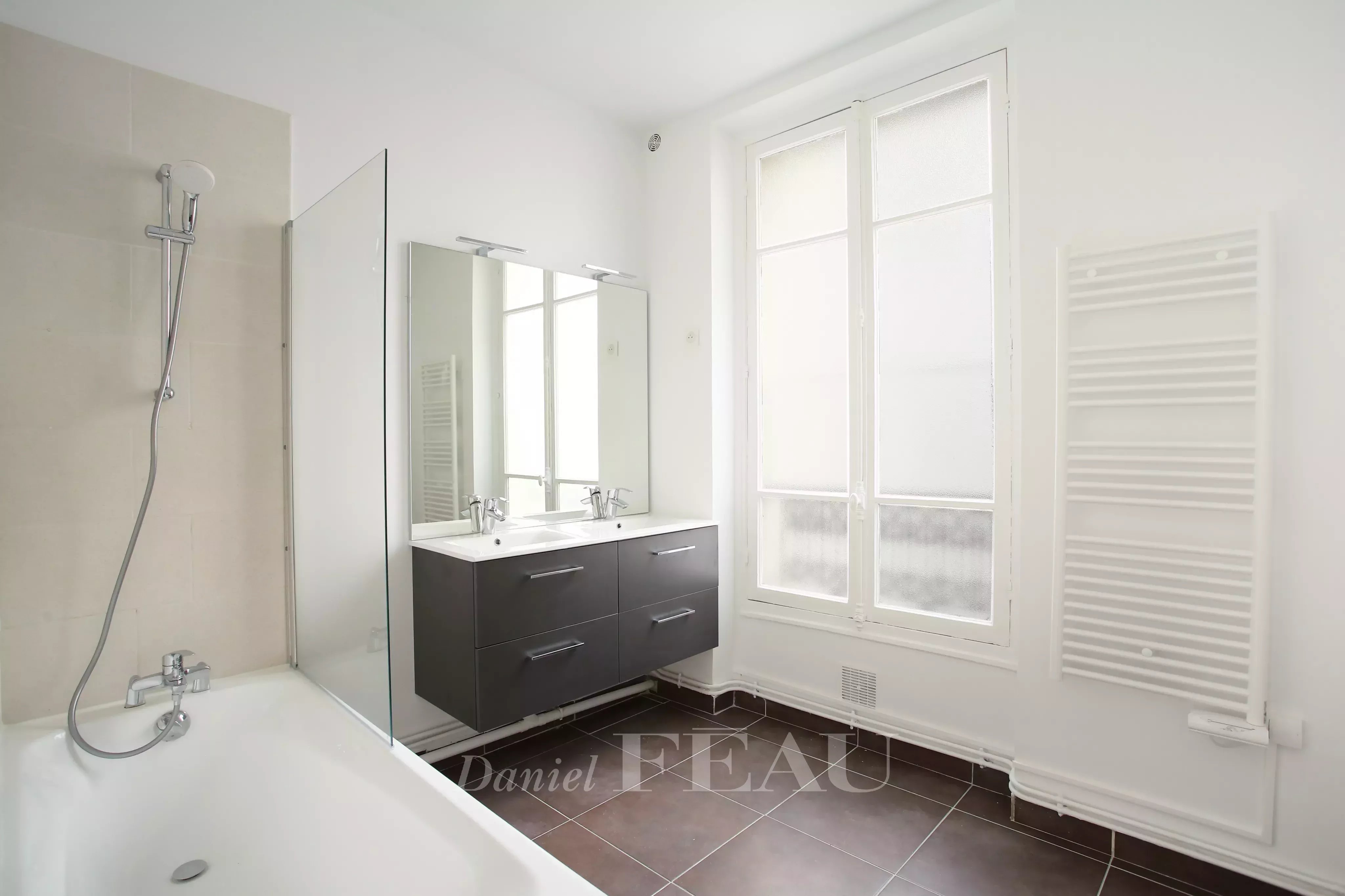 Rental Apartment Paris 16th