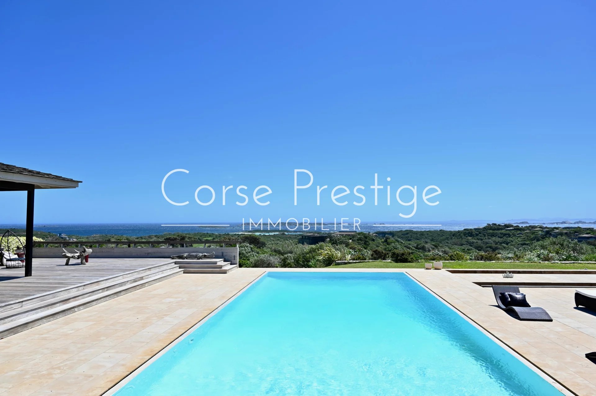 vente en exclusivite - domaine prive de sperone - bonifacio image1