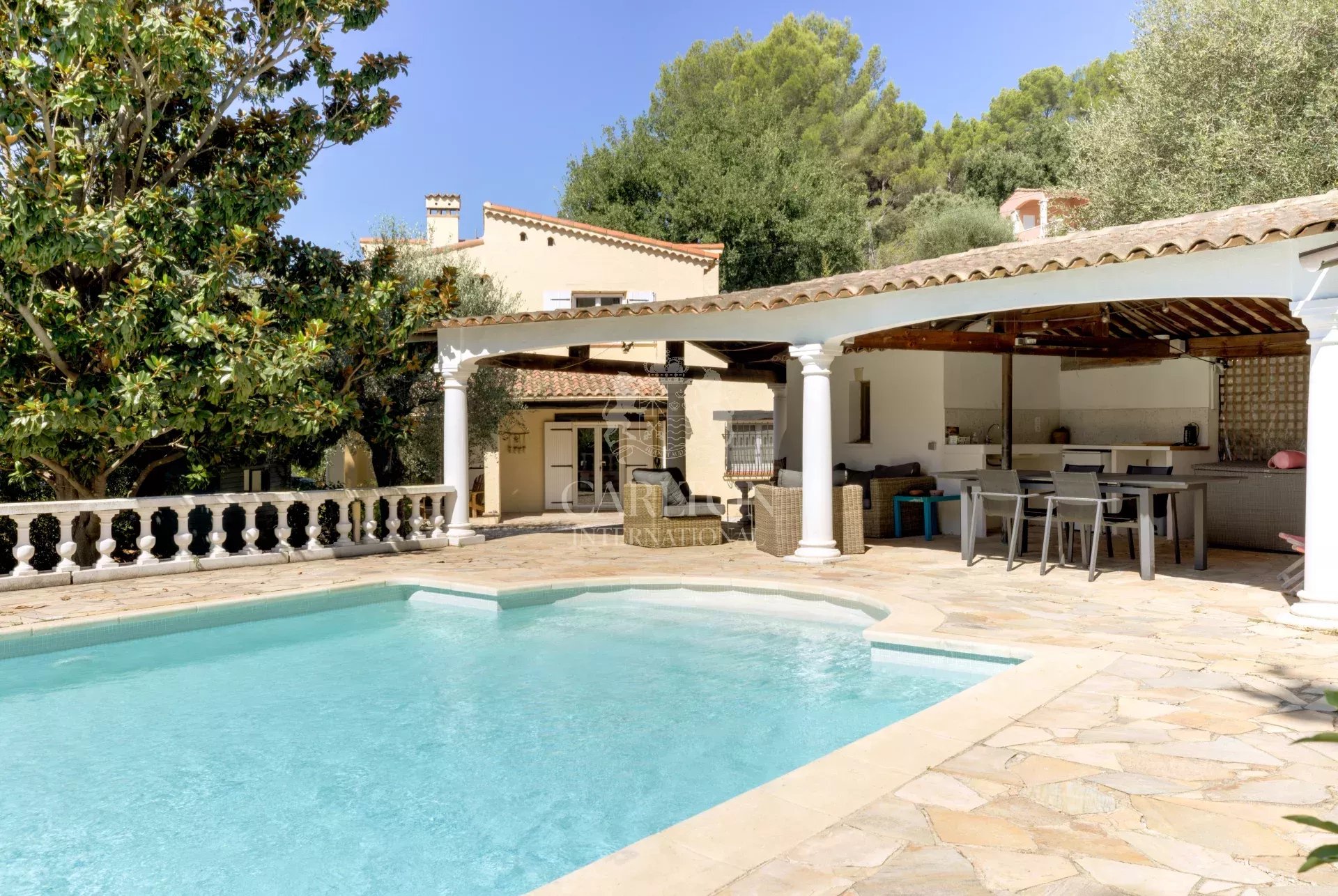 Agence immobilière de SARL PRIME INVEST LIMITED