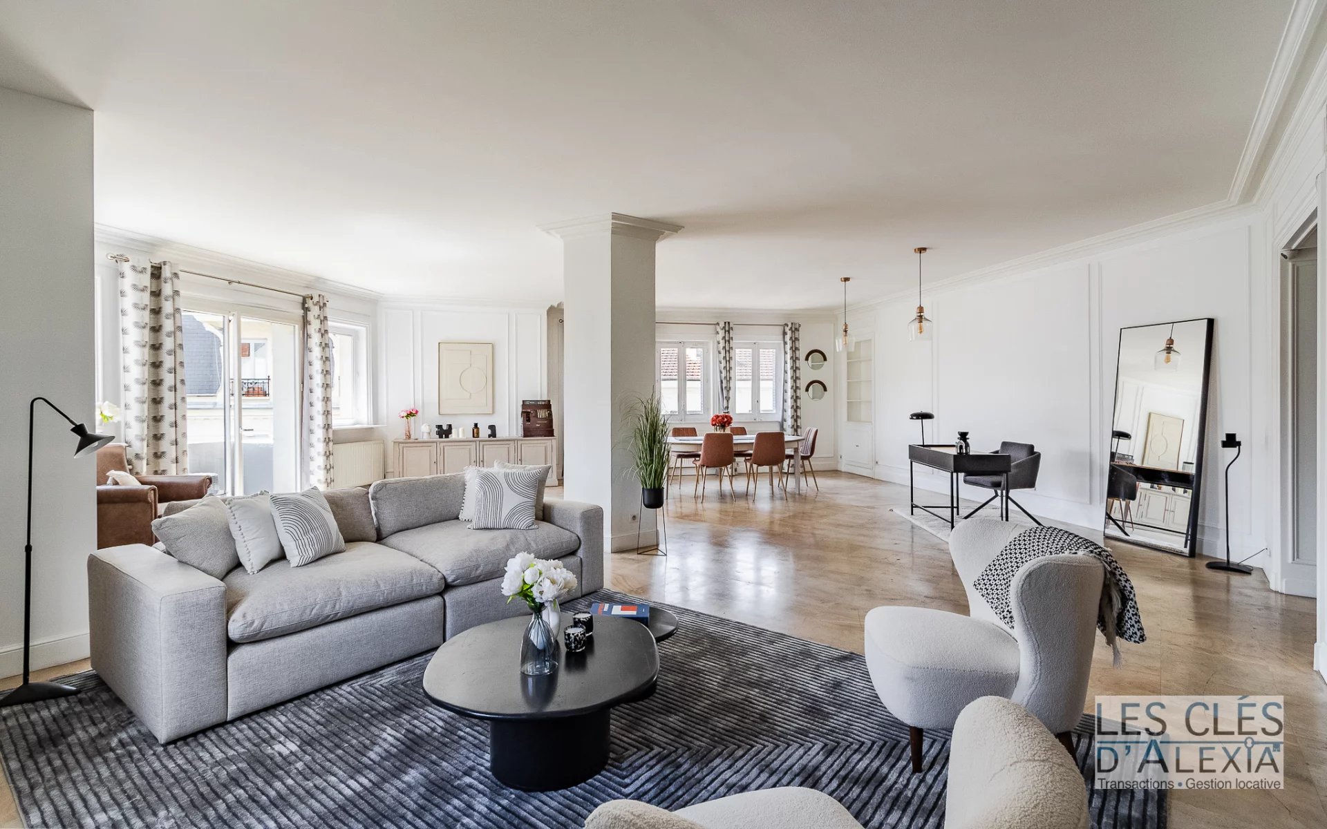 Agence immobilière de 