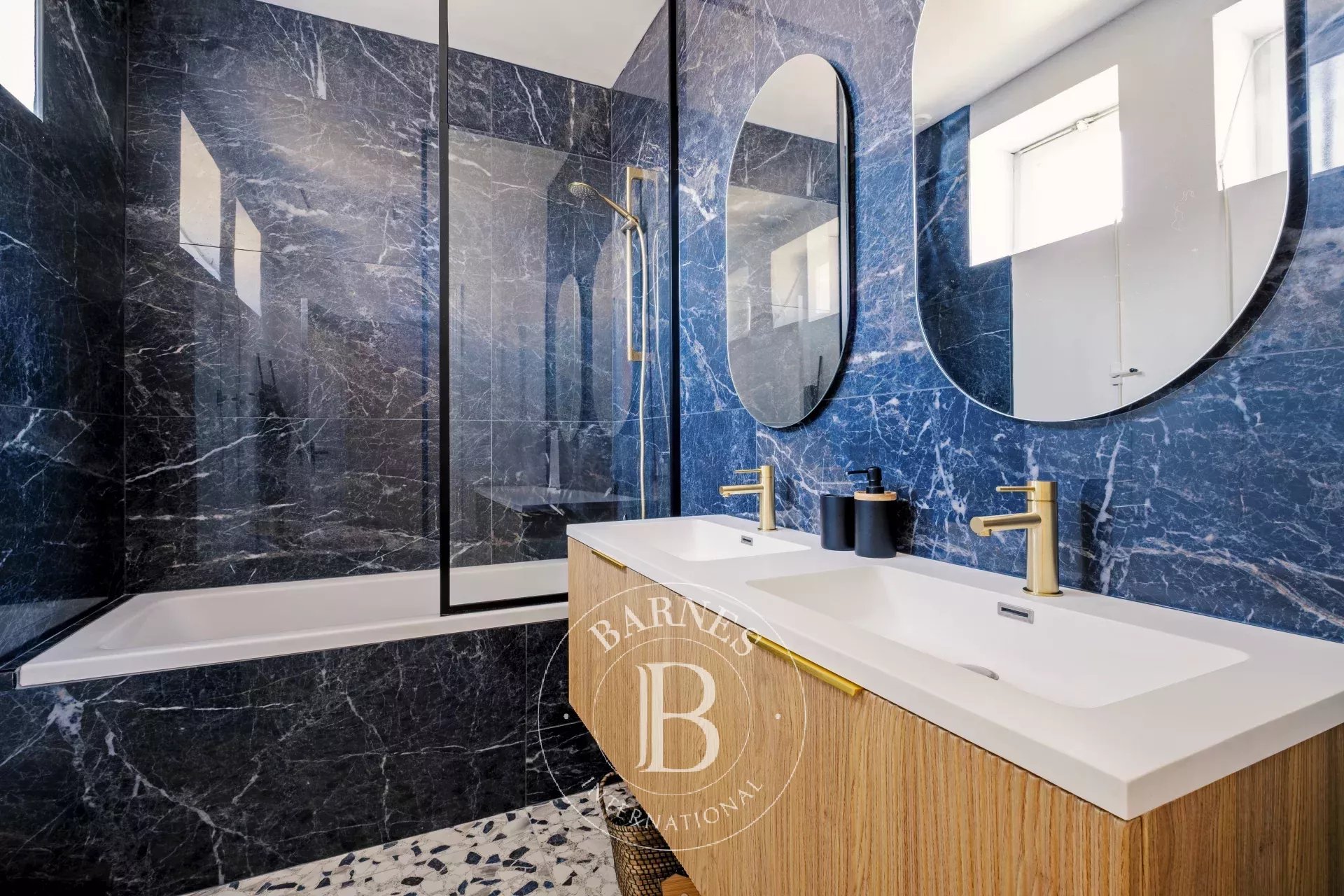 Daire Bordeaux - picture 8