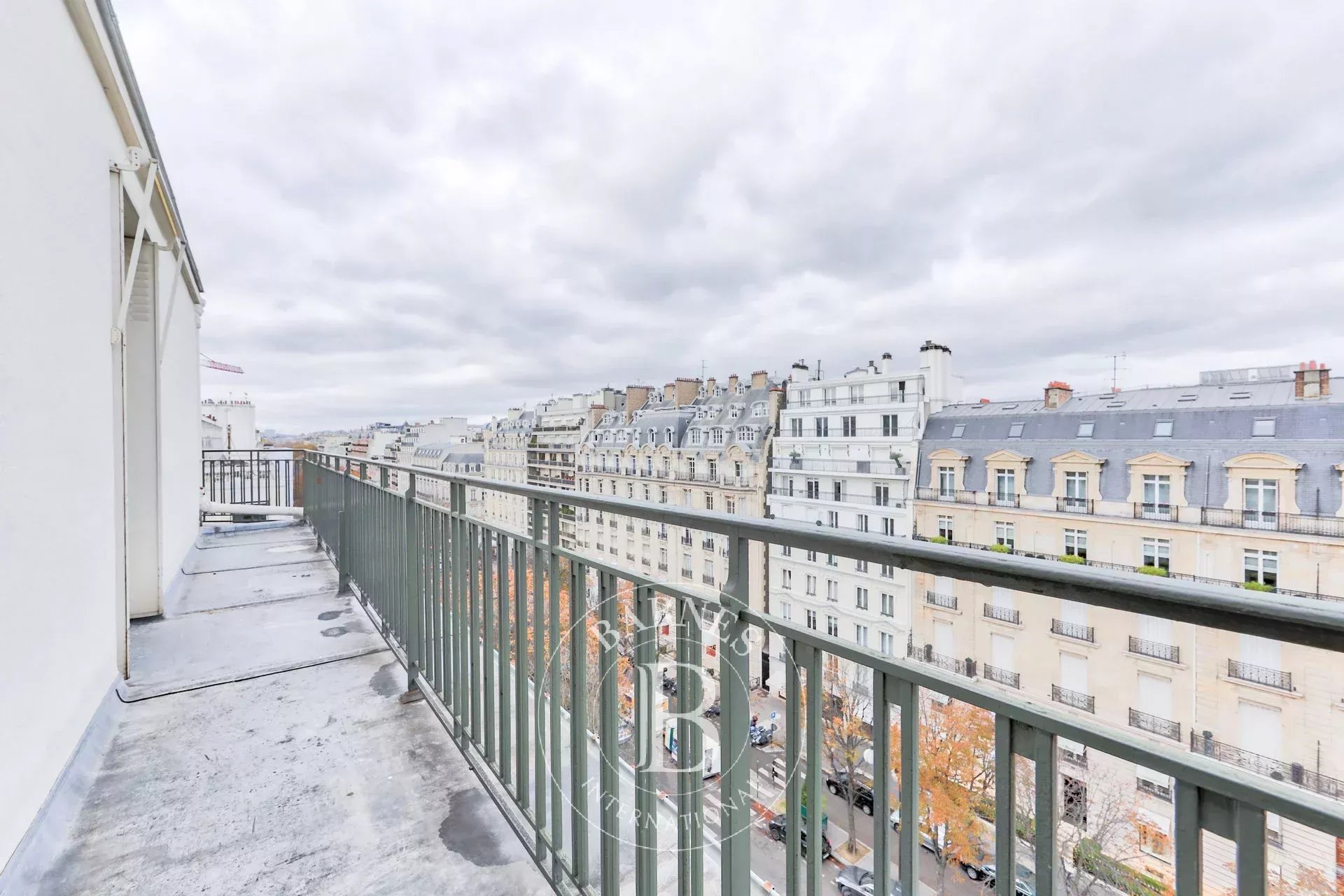 Daire Paris 8ème - picture 5