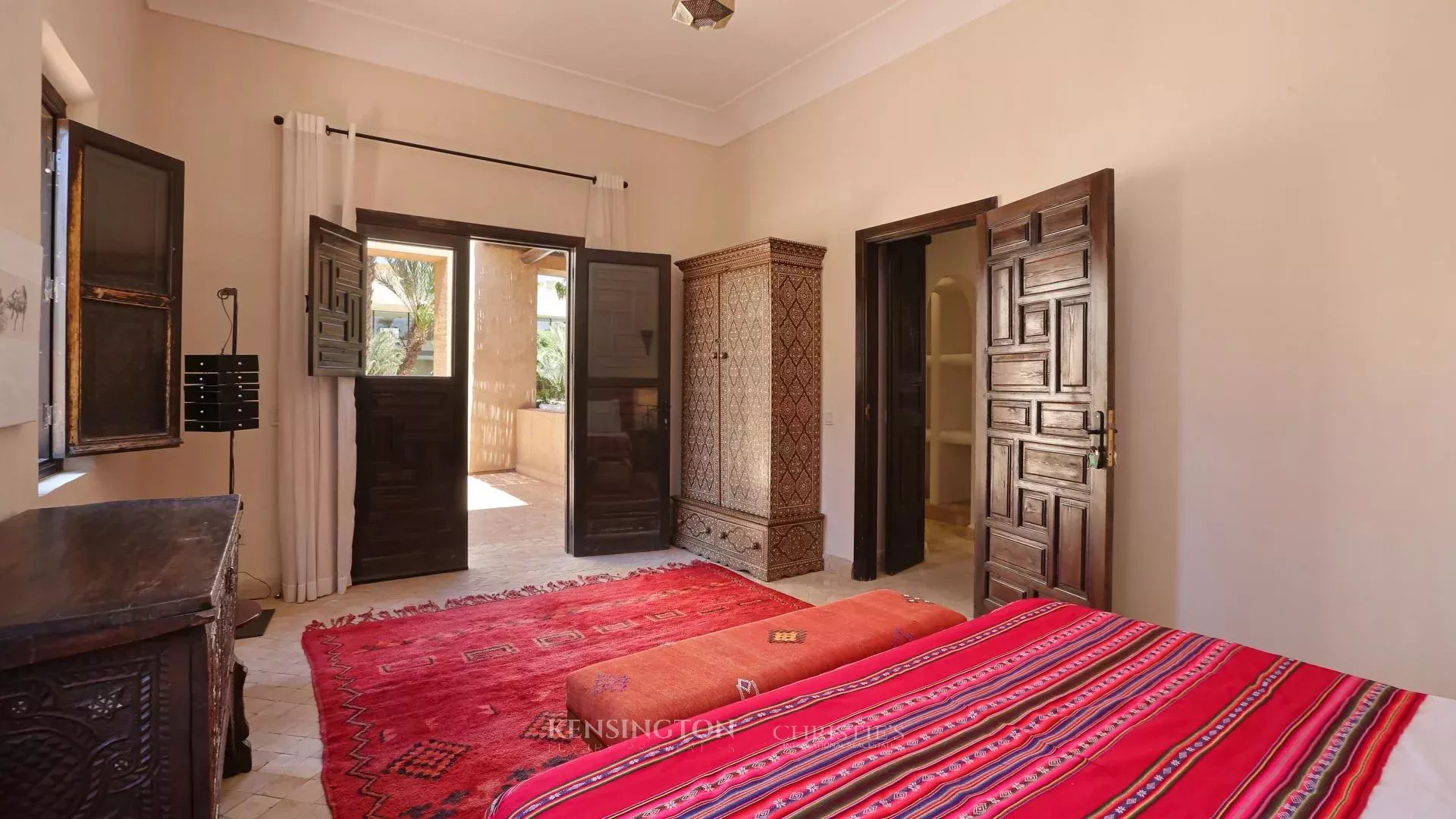 12 Bedroom Villa/Townhouse's Image 39