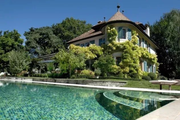 Magnificent 20th-century Master house — photo 1