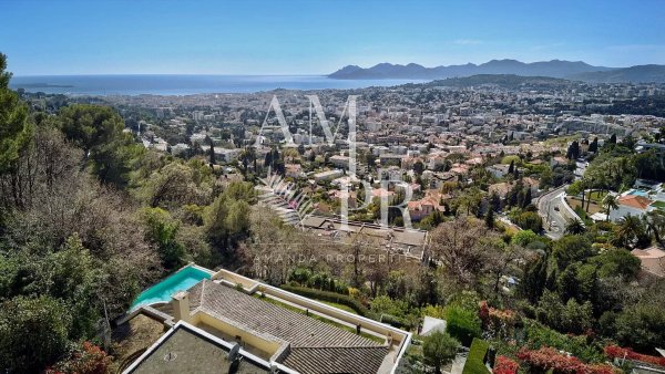 Luxury Sea View Villa in Le Cannet | Private Family Estate — photo 1