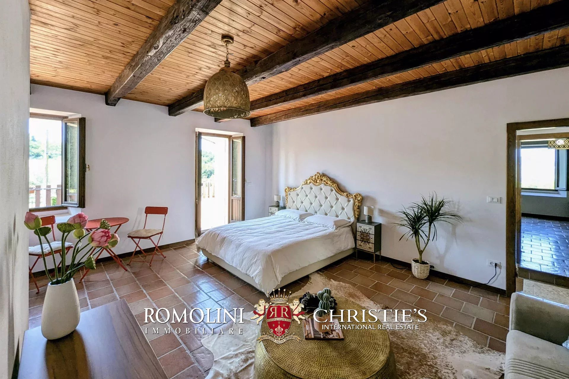 3 Bedroom Villa/Townhouse's Image 43