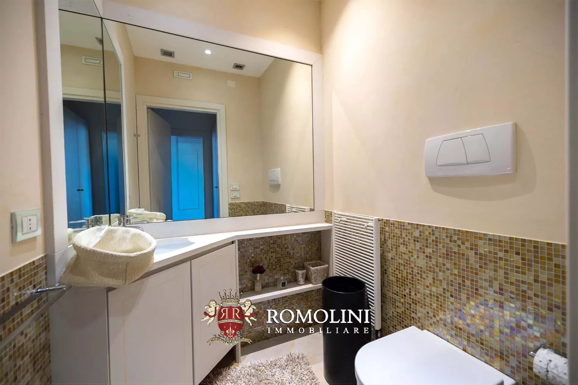 12 Bedroom Villa/Townhouse's Image 108