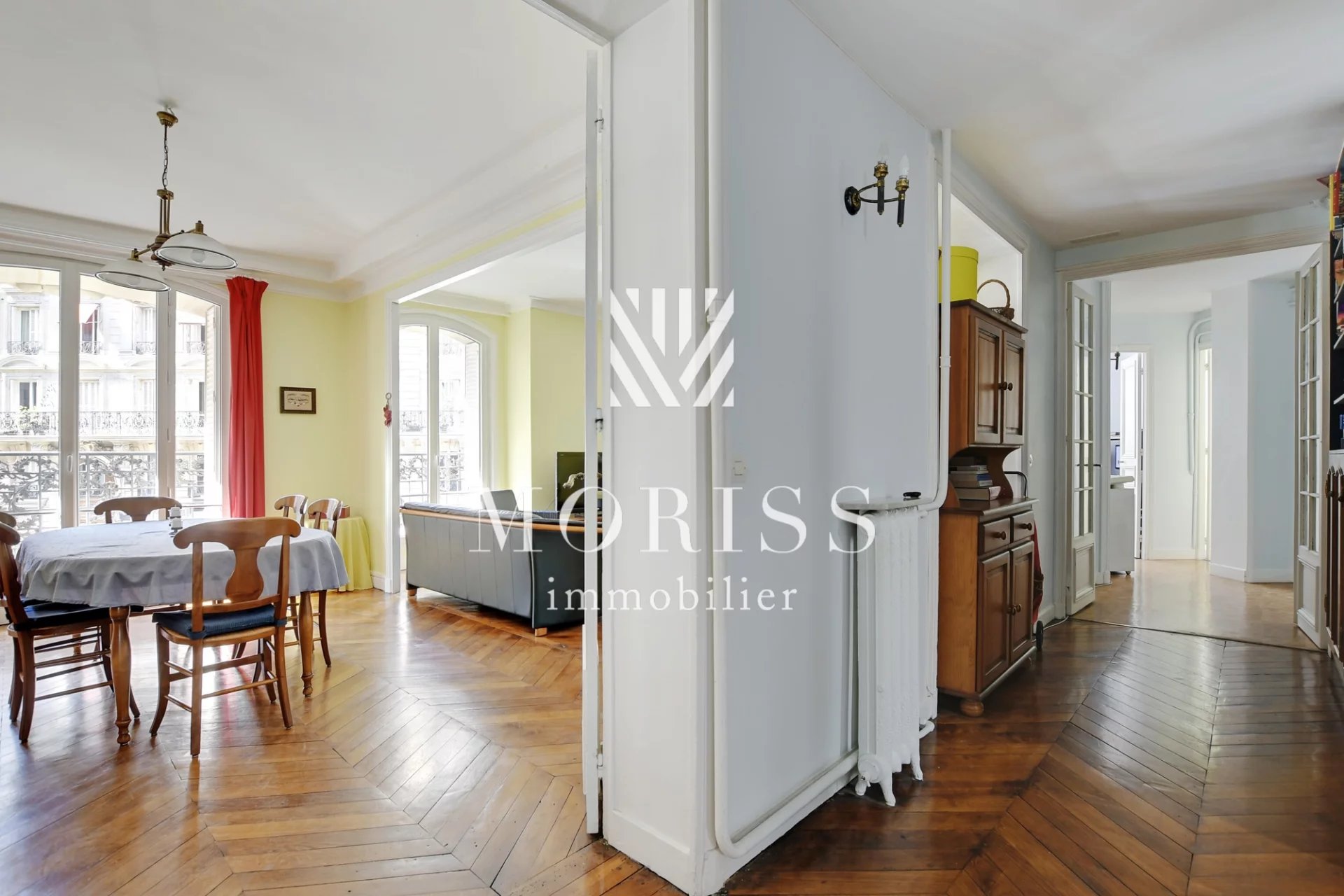 Paris 19e – Dernier étage – 5 pièces avec balcon, cave et box – - Image 1