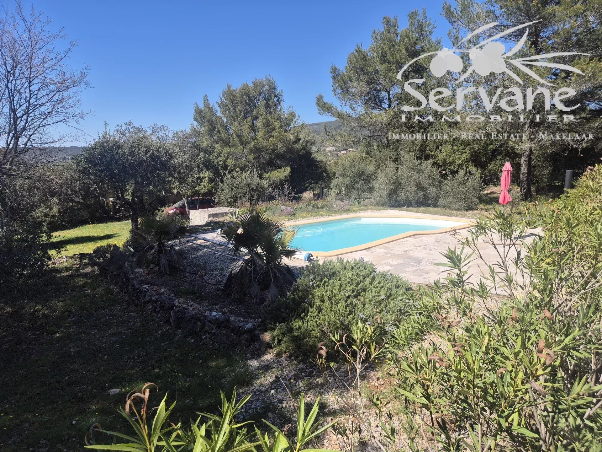 TAVERNES NICE 5 BEDROOMS VILLA IN A PEACEFULL ENVIRONMENT