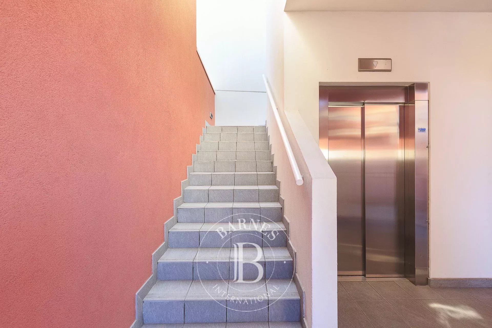 Penthouse Hilton in Como - picture 12