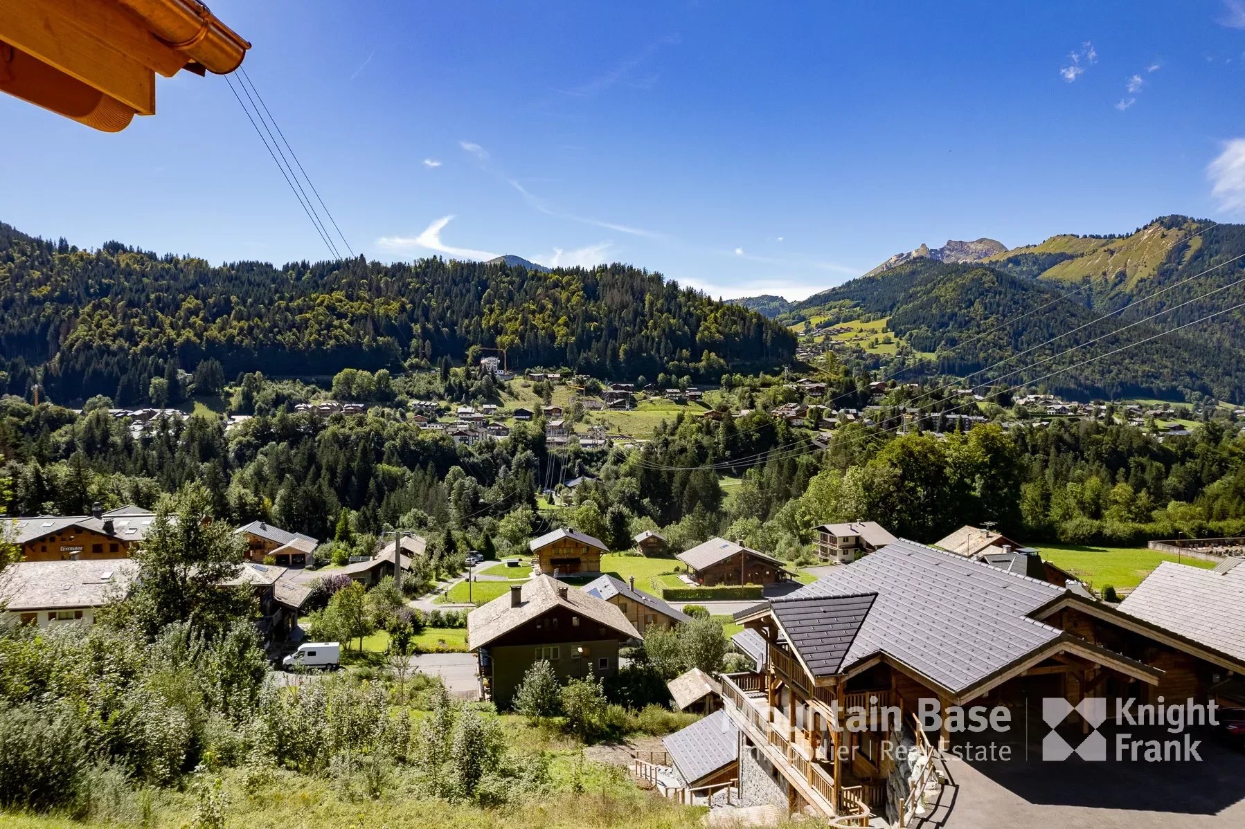 Photo of 5 bedroom new build chalet in Montriond