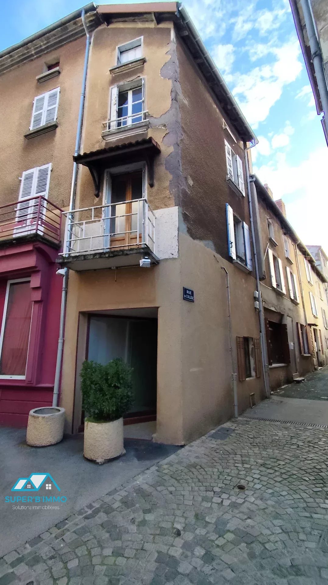 Agence immobilière de 