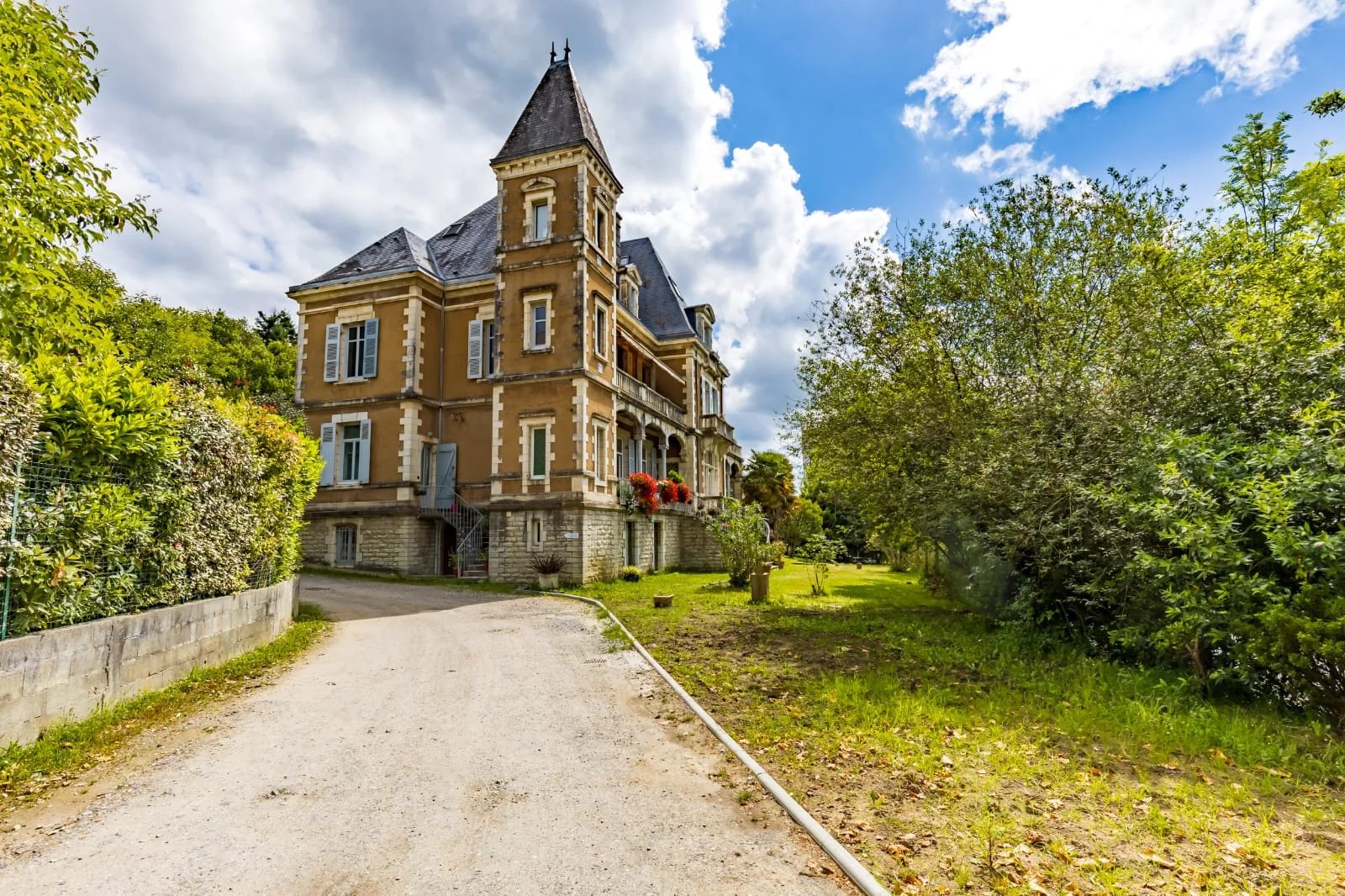 France - Bayonne Nord - Vente - Appartement  - 47m2 - 1 Chambre - Terrasse - Face au Pyrénées