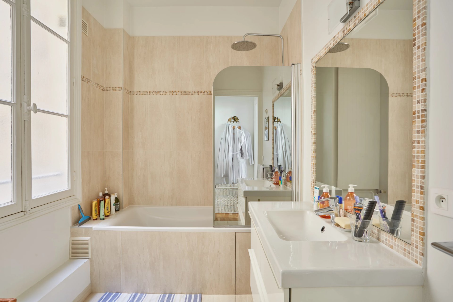 5 Bedroom Apartment/Flat's Image 12