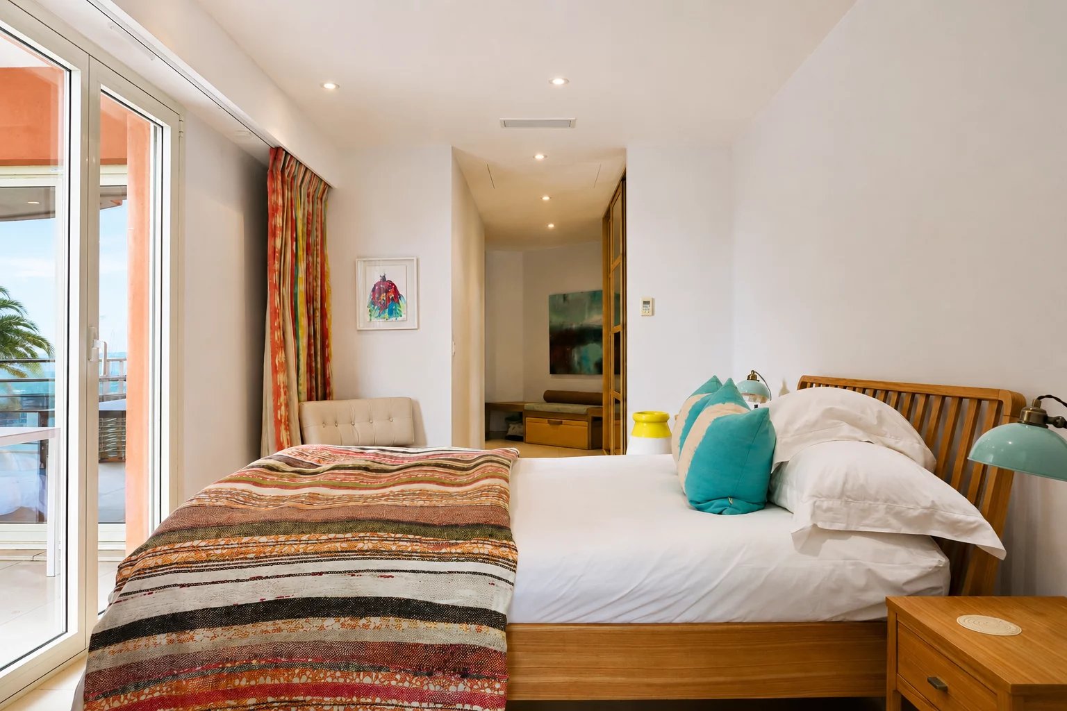  Image of Apartment - 2 Bedrooms for Sale in Alpes-Maritimes-Théoule-sur-Mer-France, Image 6
