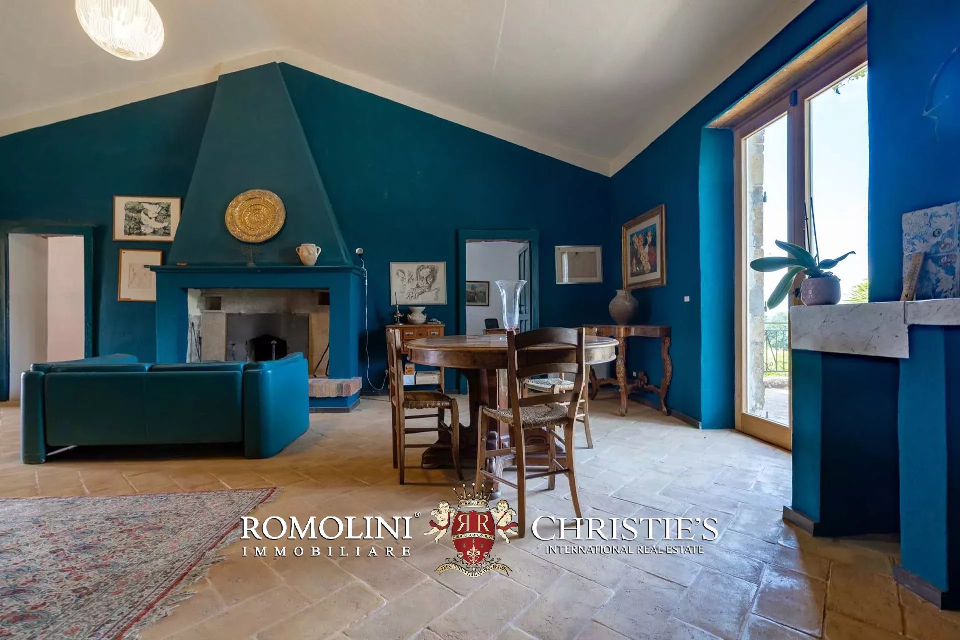 4 Bedroom Villa/Townhouse's Image 40
