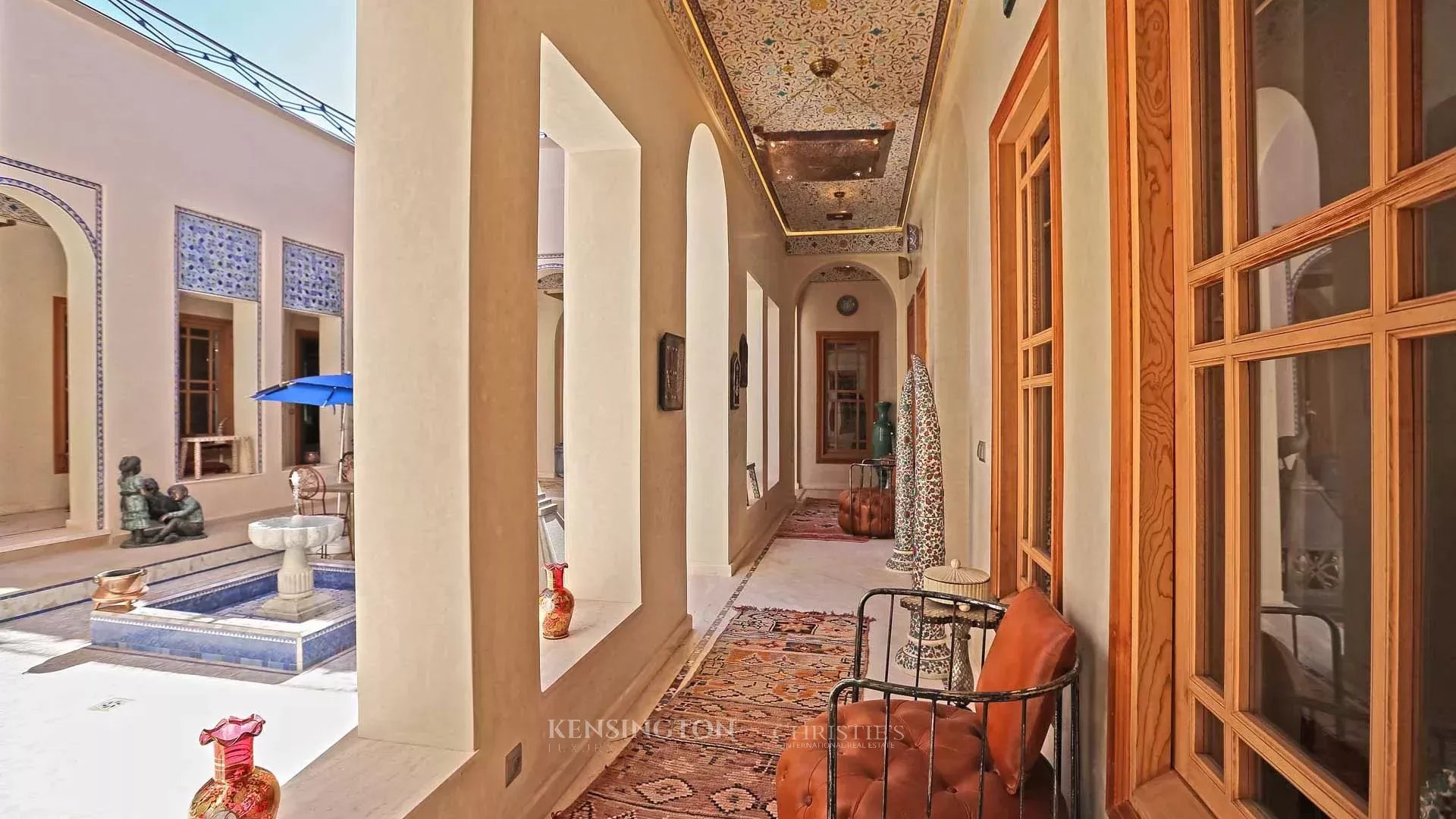 10 Bedroom Villa/Townhouse's Image 11
