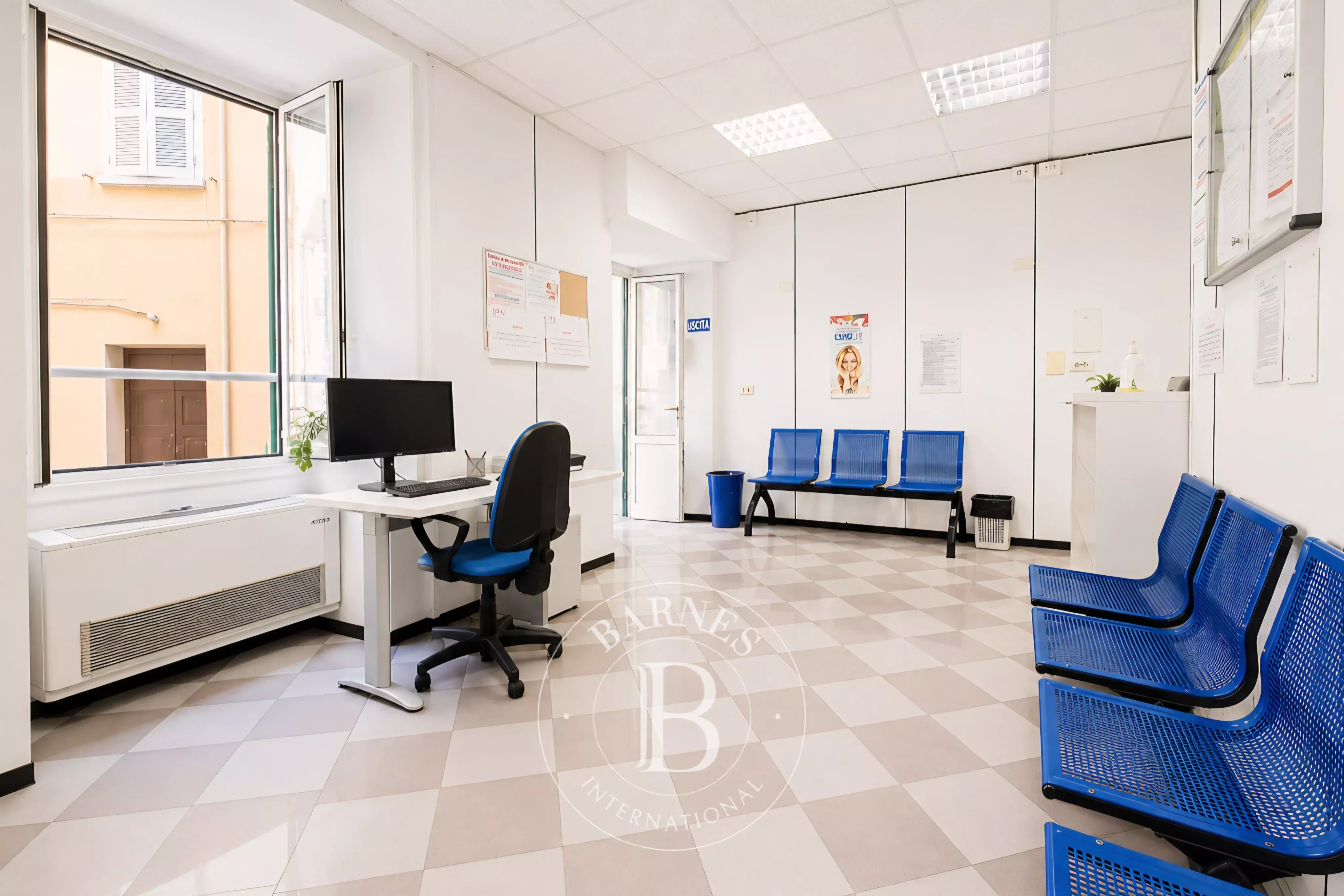 Roma  - Bureaux 7 Pi&egrave;ces - picture 10