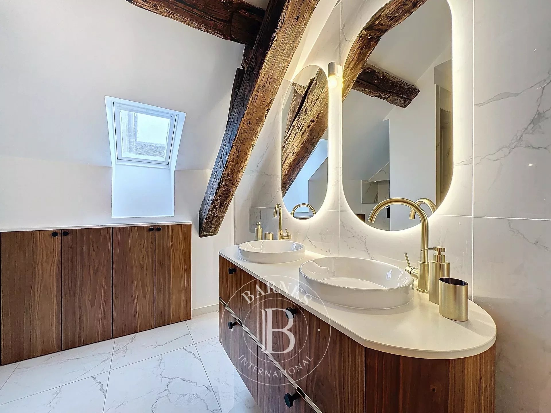 Daire Paris 4ème - picture 20