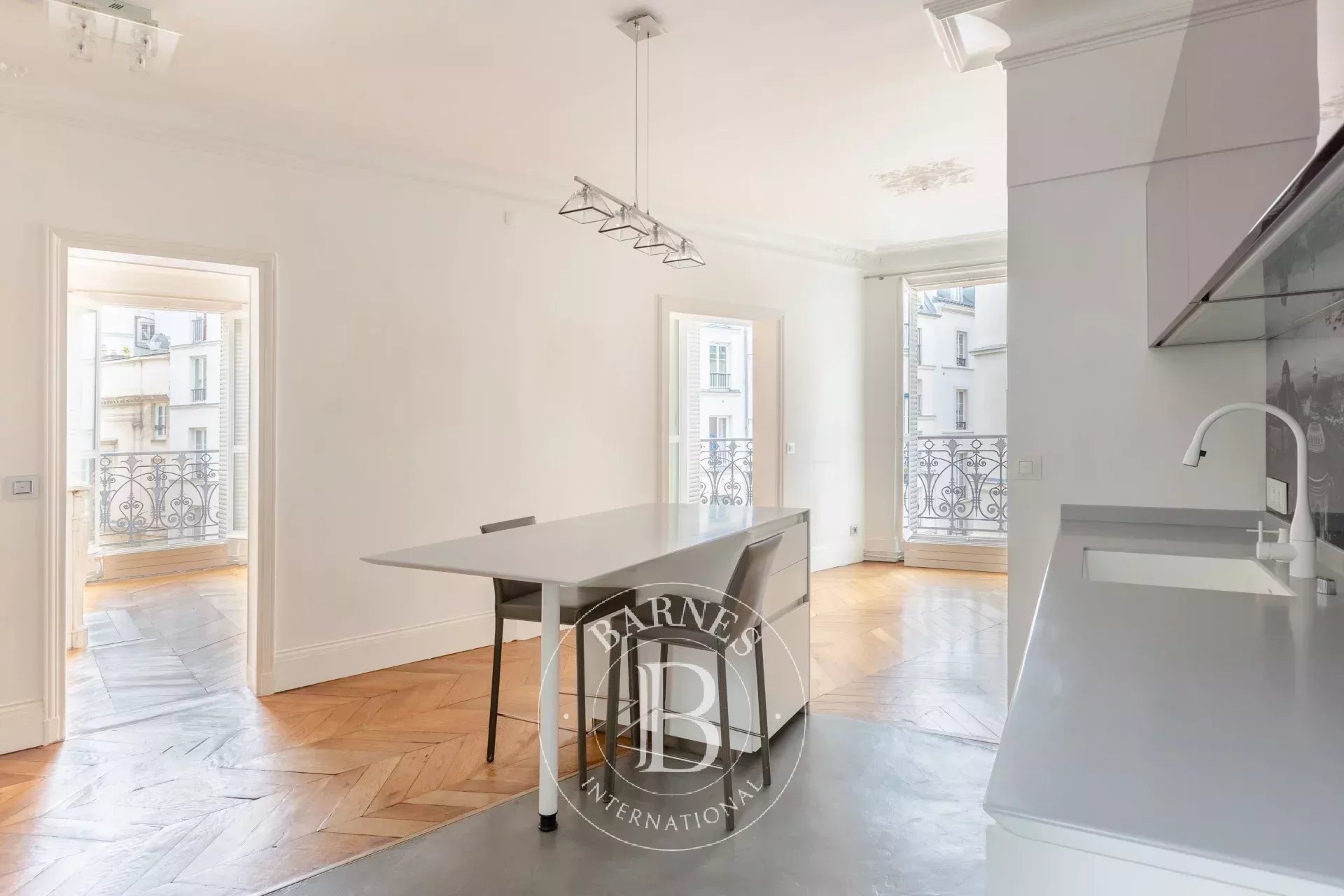 Daire Paris 2ème - picture 9