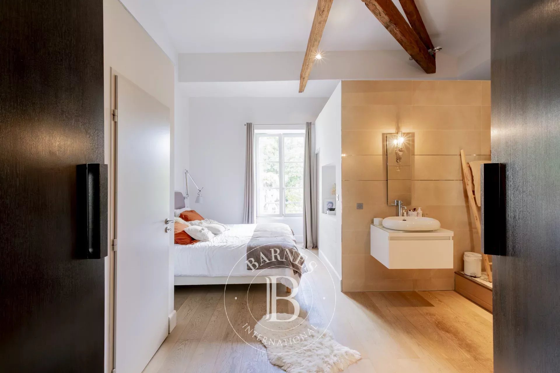 Daire Bordeaux - picture 11