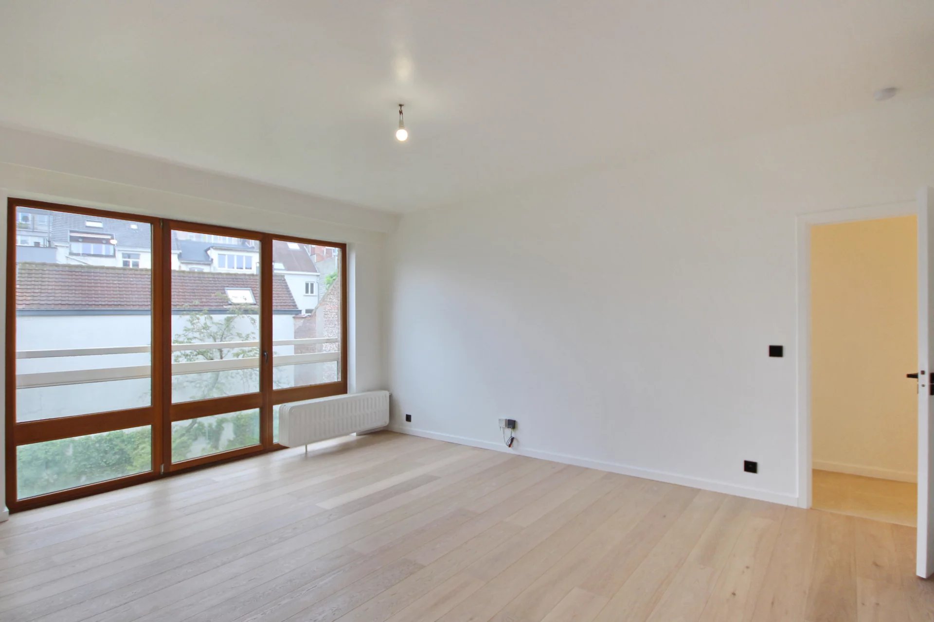 Ixelles, just steps away from the Châtelain area
