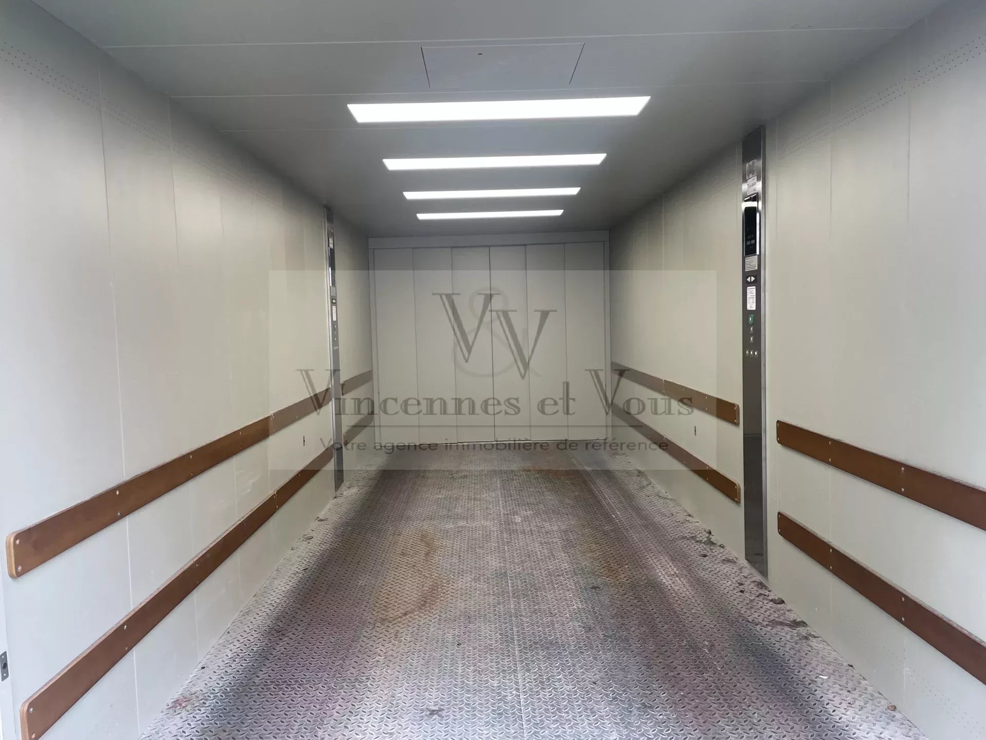 Location Parking Vincennes