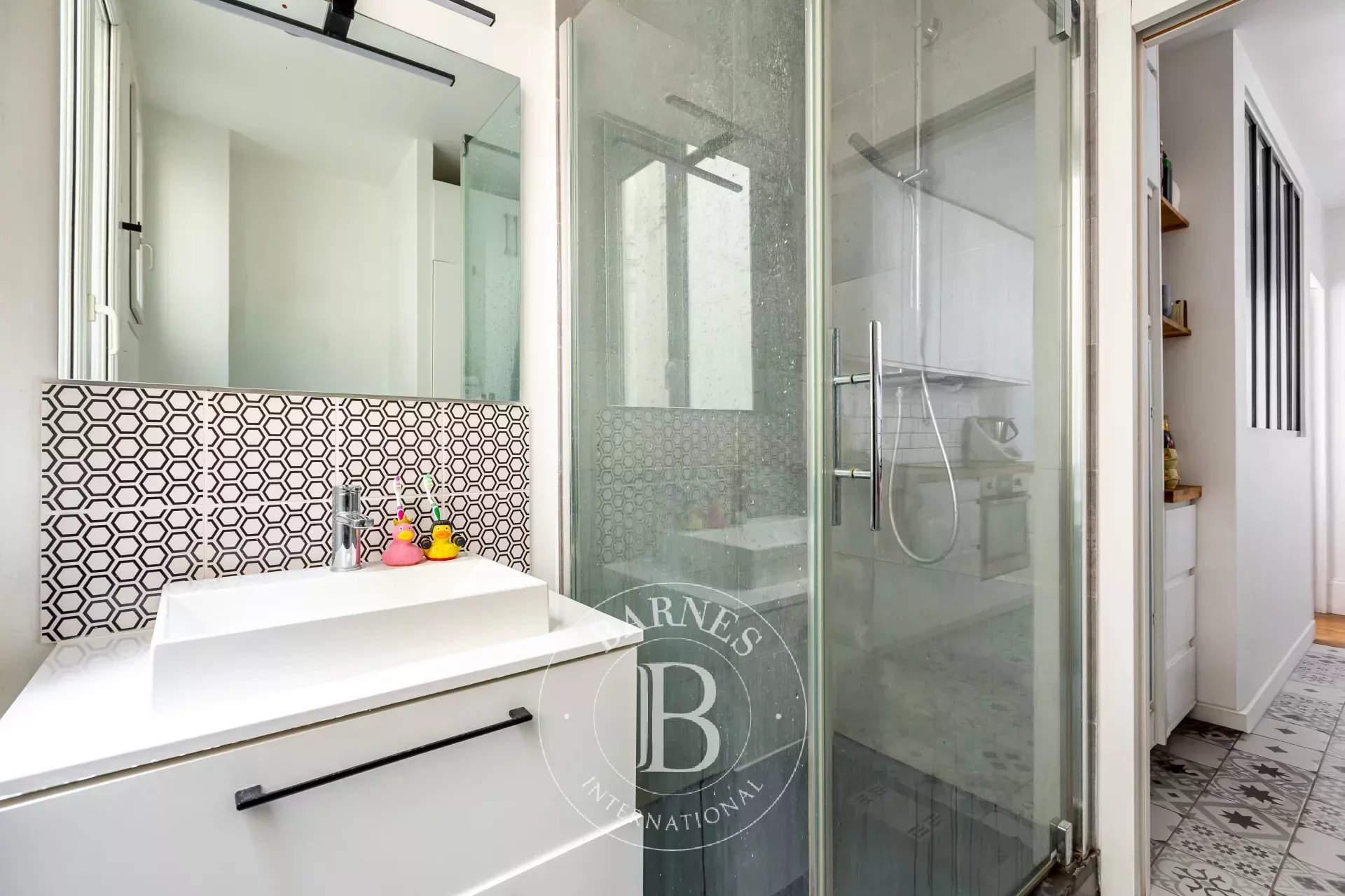 Daire Paris 8ème - picture 5