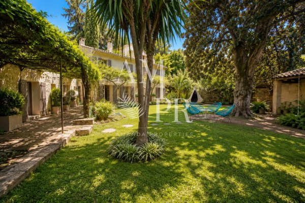 Historic 6-Bedroom Family Villa in Cannes La Californie — photo 3