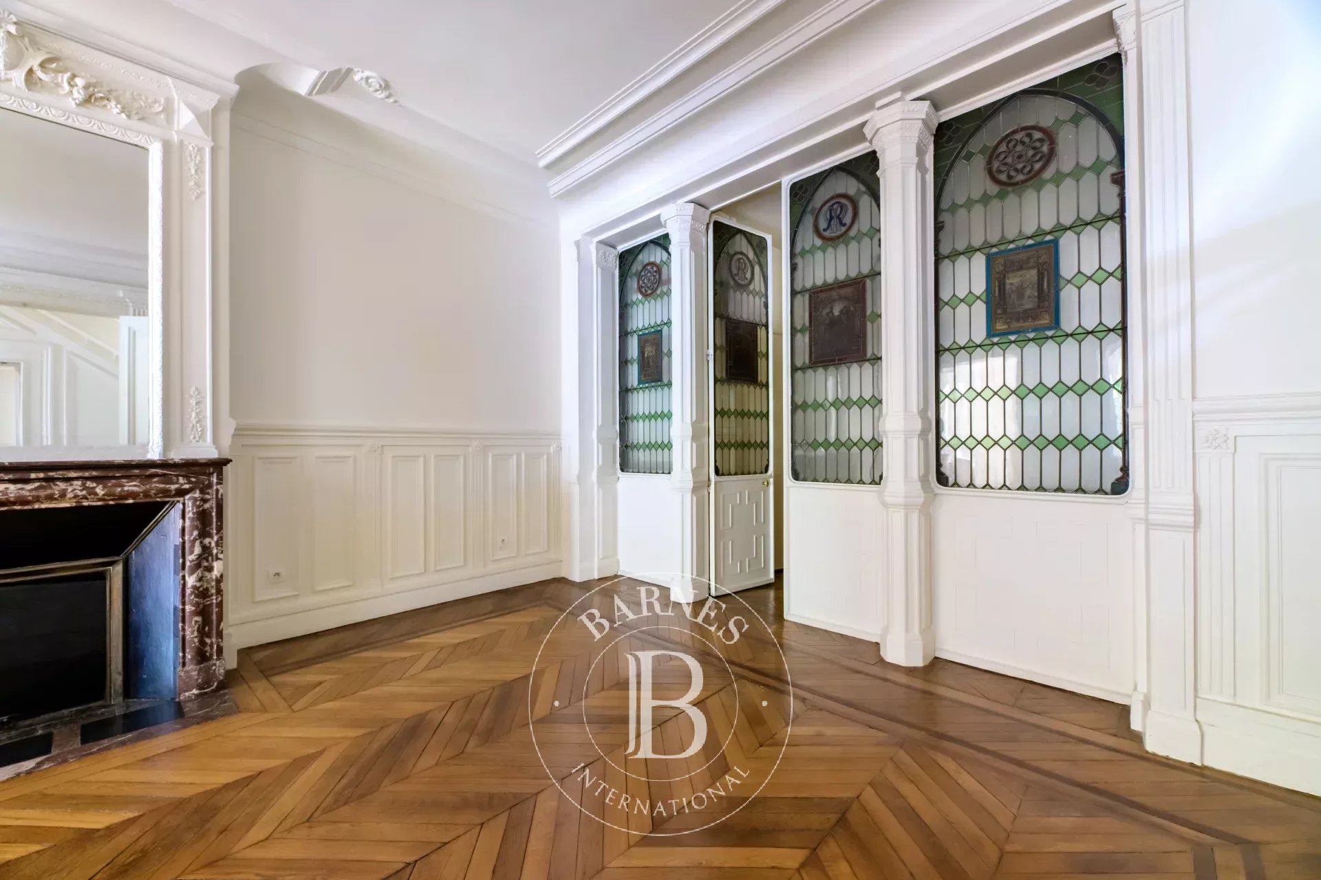 Daire Paris 8ème - picture 10