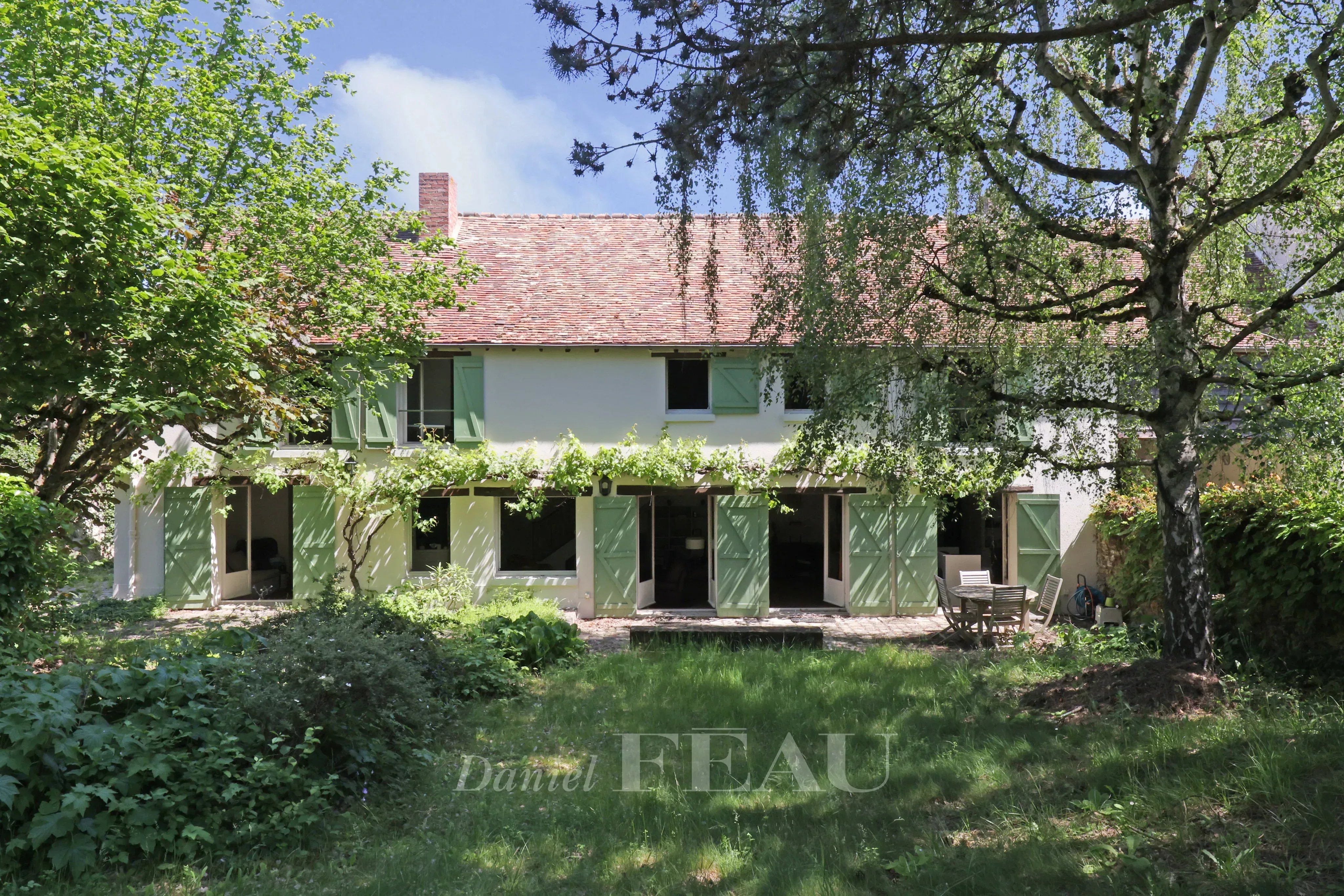 Orgeval — Longère de caractère, jardin clos de mur