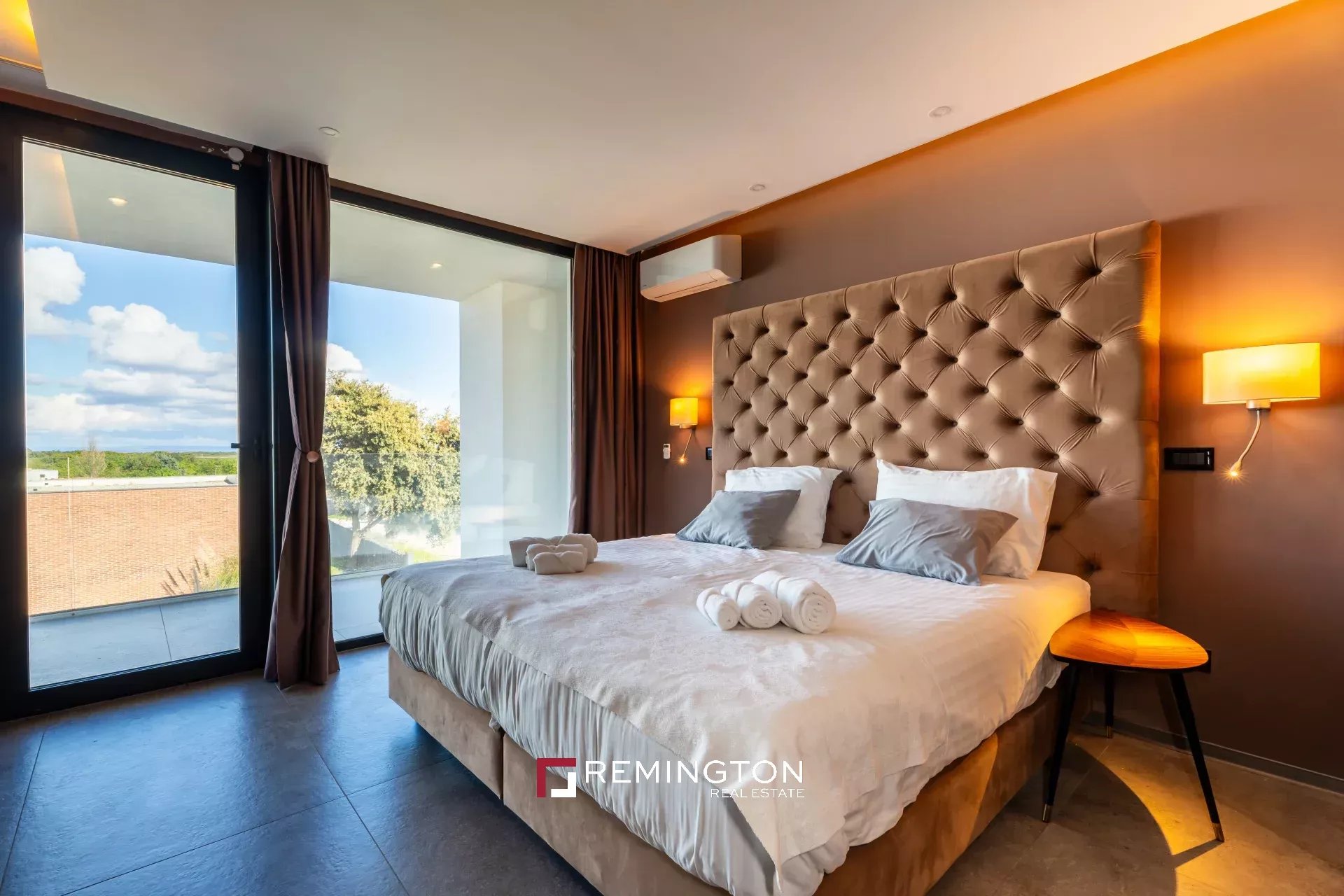 Villa/Townhouse's Image 4