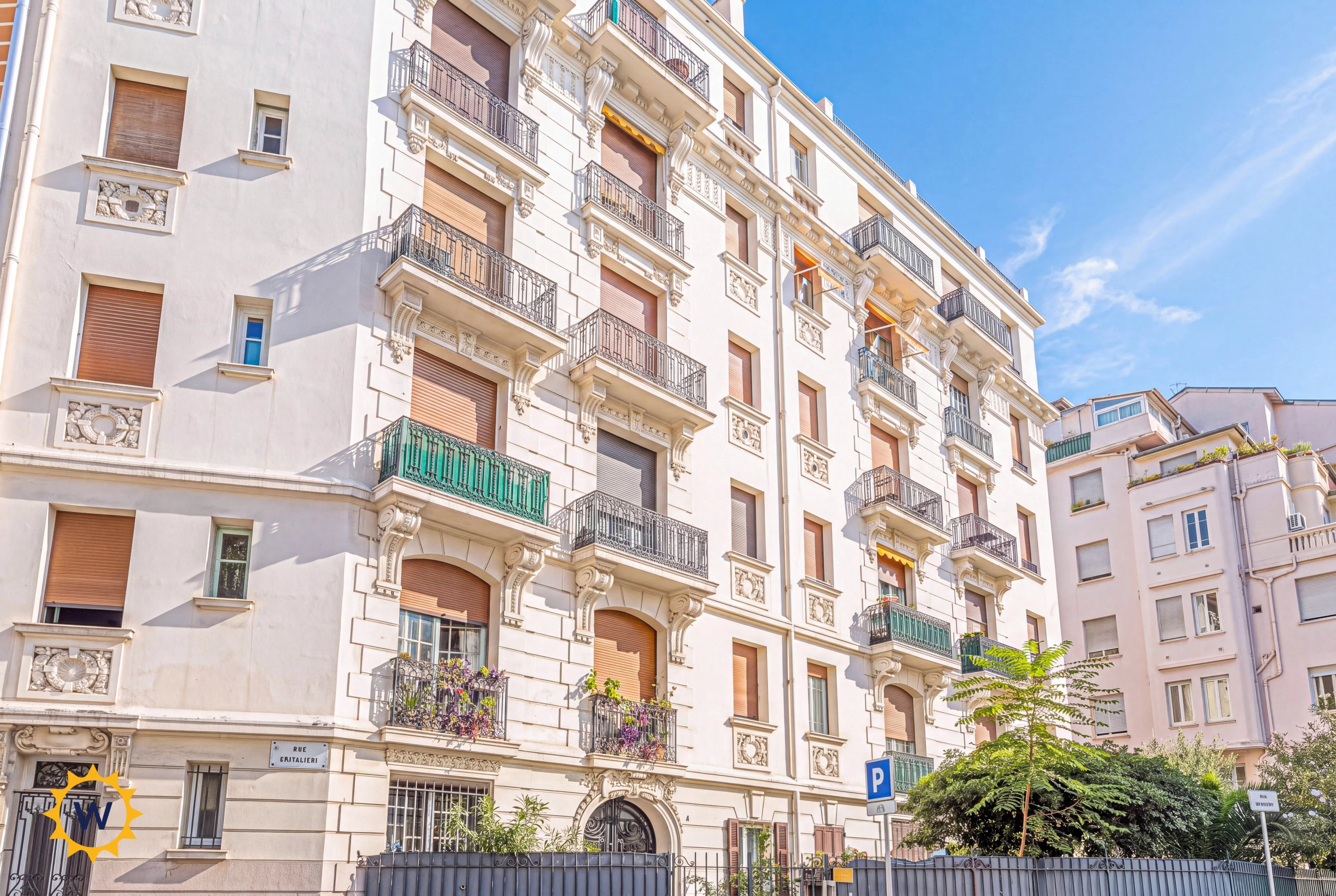 NICE CENTRE - DERNIER ETAGE AVEC TERRASSE — photo 11