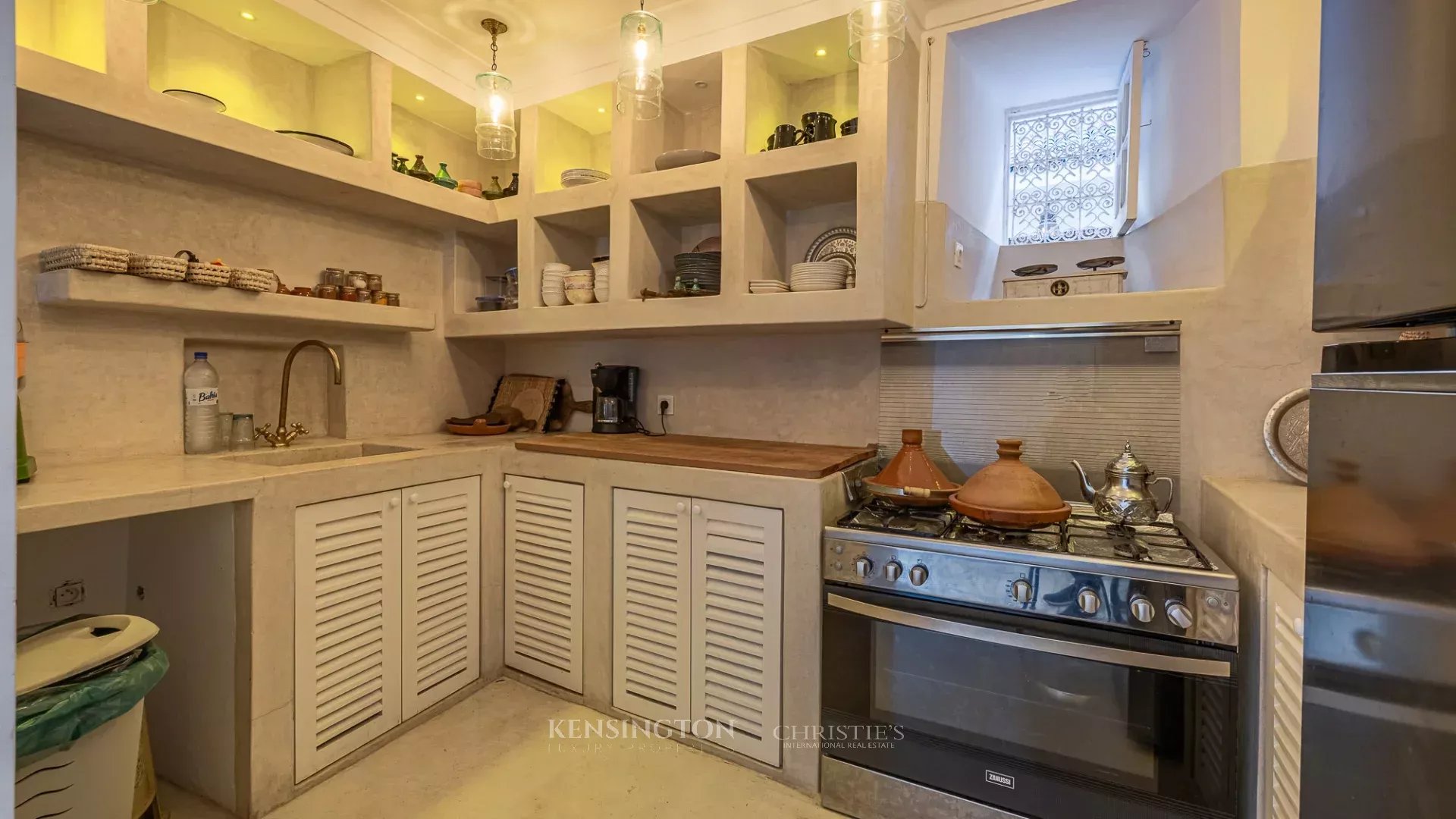 4 Bedroom Villa/Townhouse's Image 43