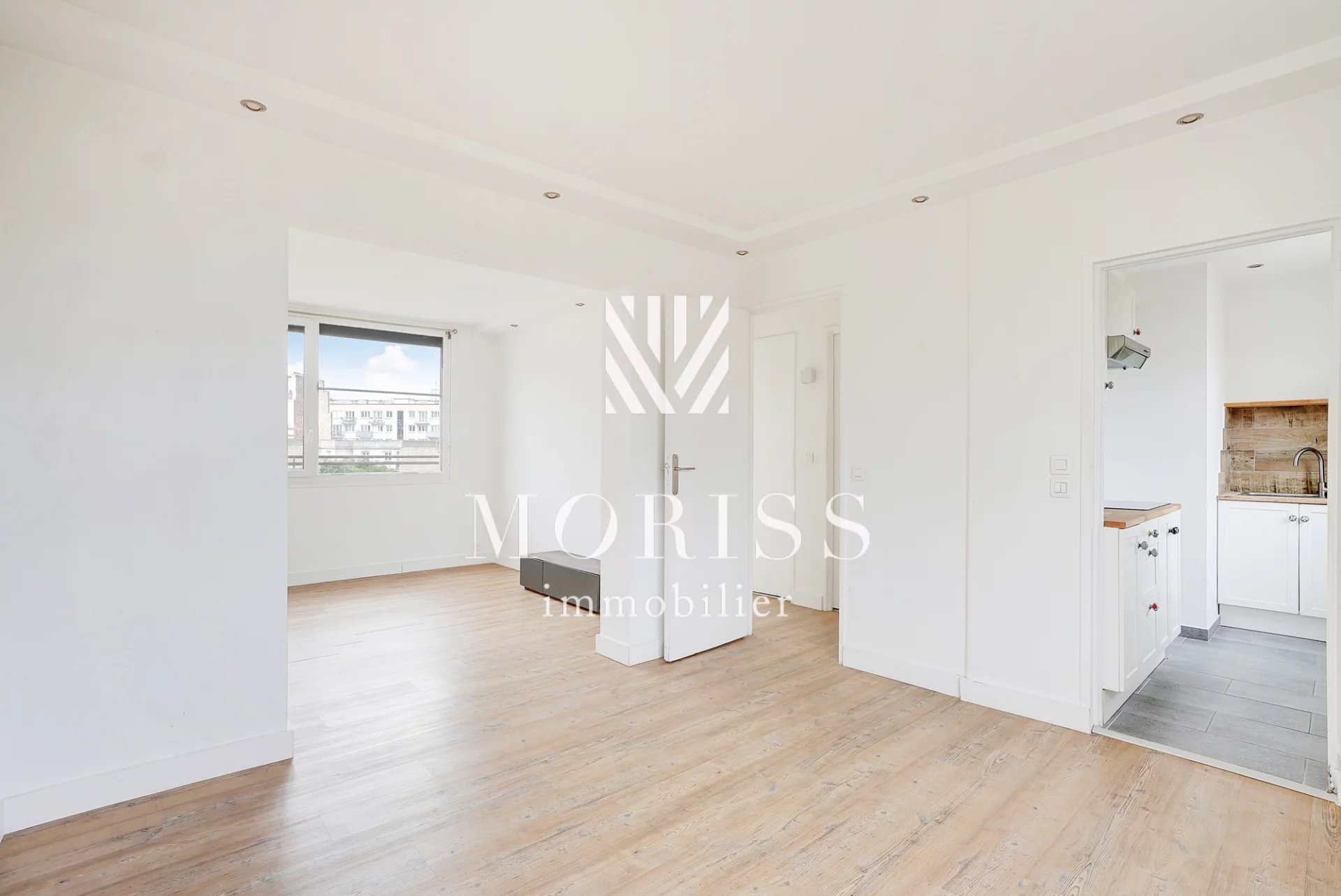 APPARTEMENT 2 PIÈCES  - DERNIER ÉTAGE/VUE DÉGAGÉE - BOULOGNE-BIL - Image 1