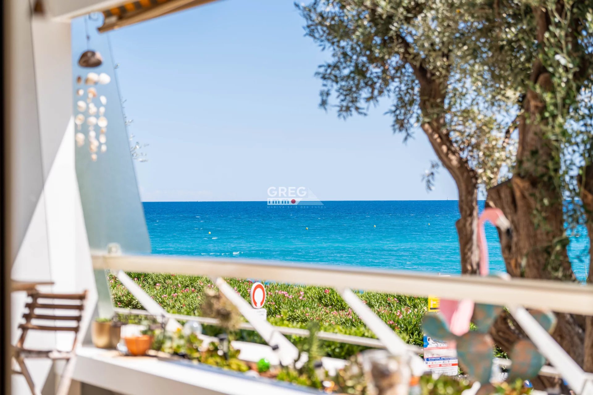 Pieds dans l'eau, Appartement 2 pièces à Villeneuve-Loubet p