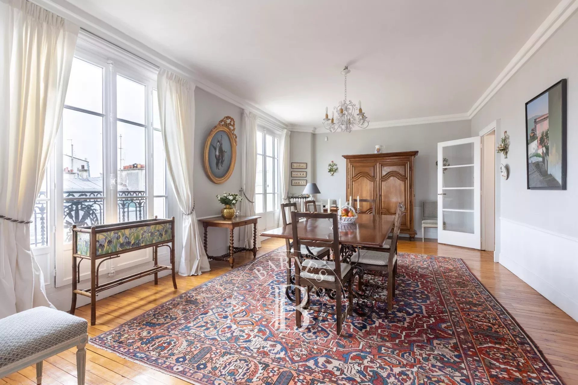 Daire Paris 8ème - picture 7