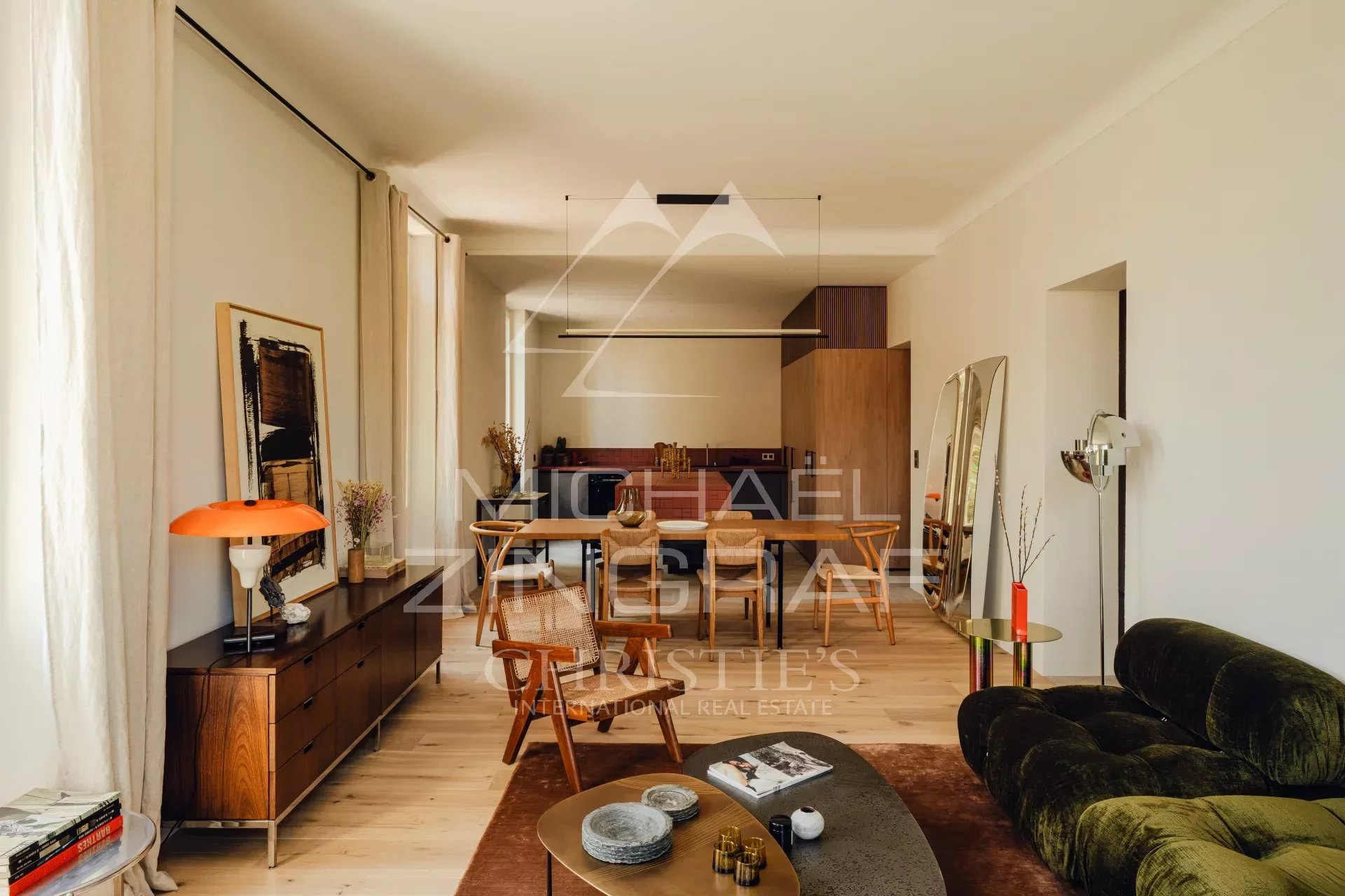 4 Bedroom Villa/Townhouse's Image 4