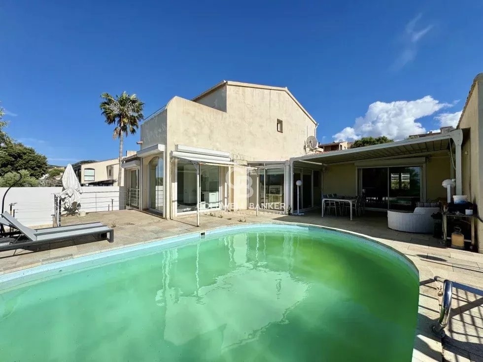 Agence immobilière de Coldwell Banker Allegrini Realty