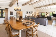 Le Rouret – A charming property in a setting of absolute tranquillity — photo 7 of 7