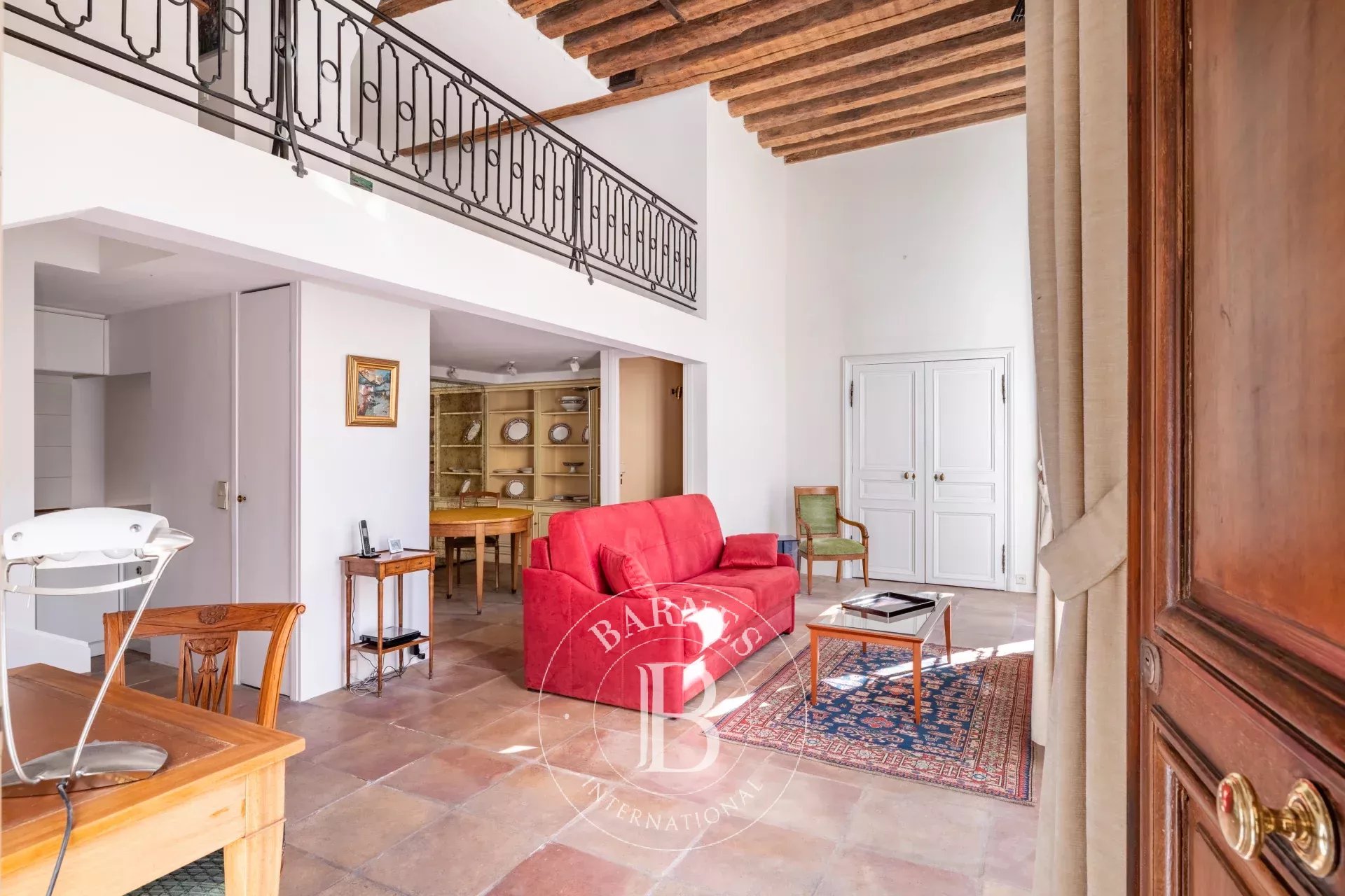 Daire Paris 4ème - picture 4