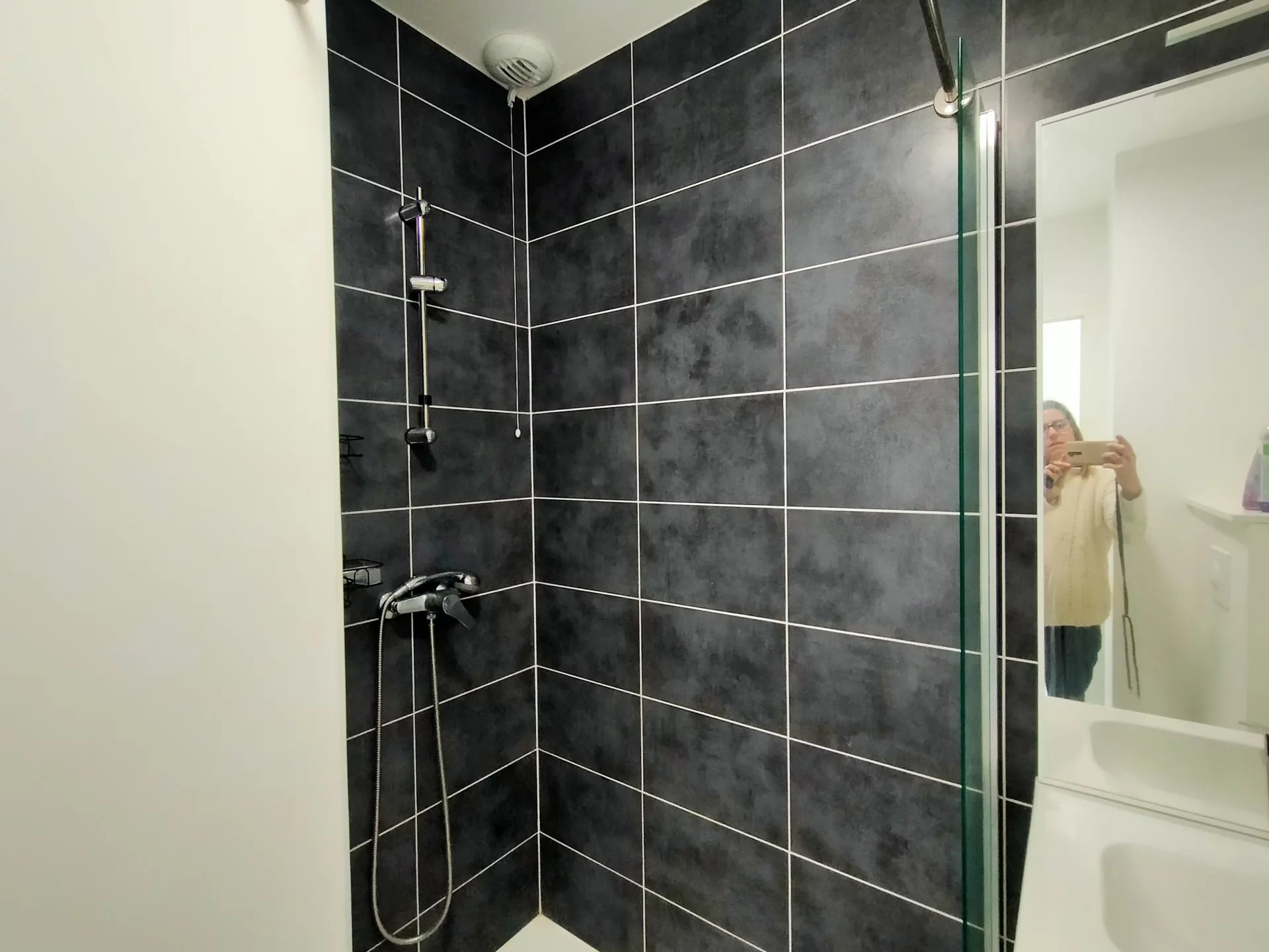 82594113 Location Lyon 7ème