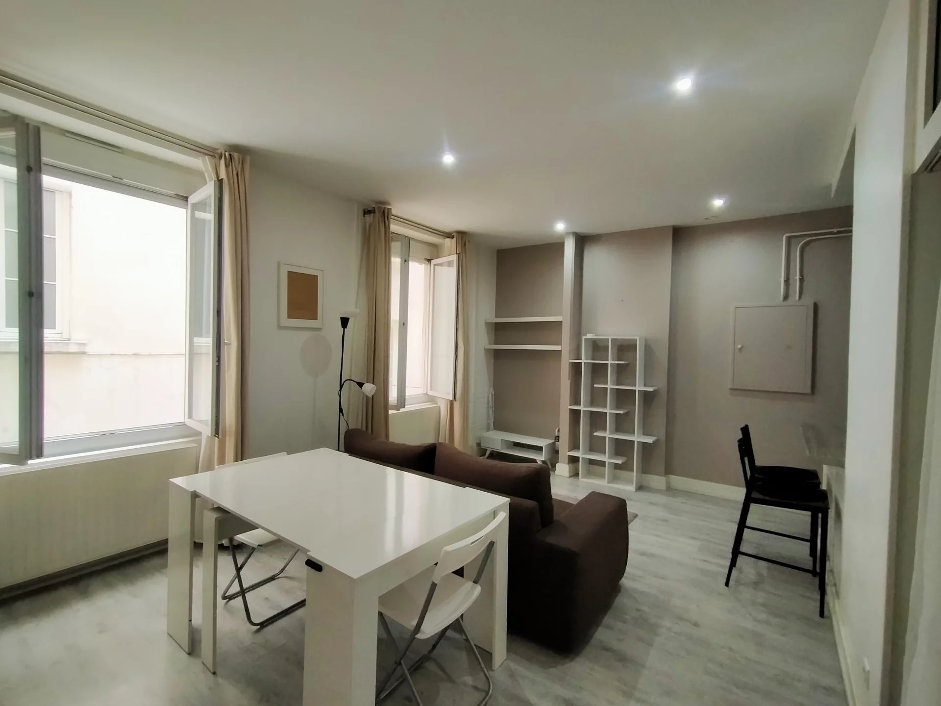 86008728 Location Lyon 6ème