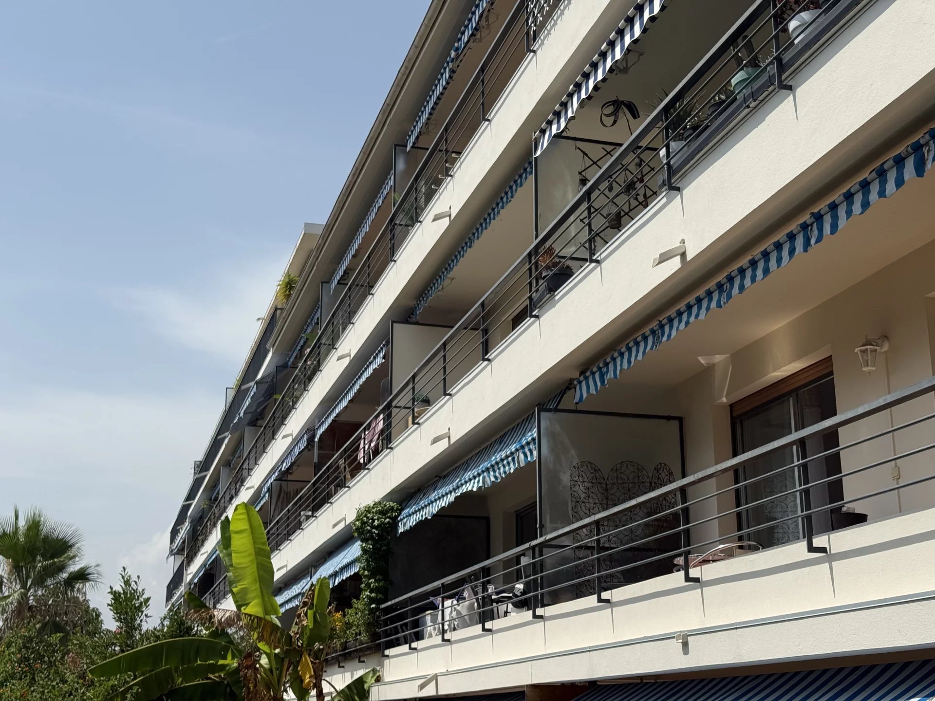 Le Cannet - Spacieux 3 pièces de 70 m² rénové avec terrasse et garage fermé