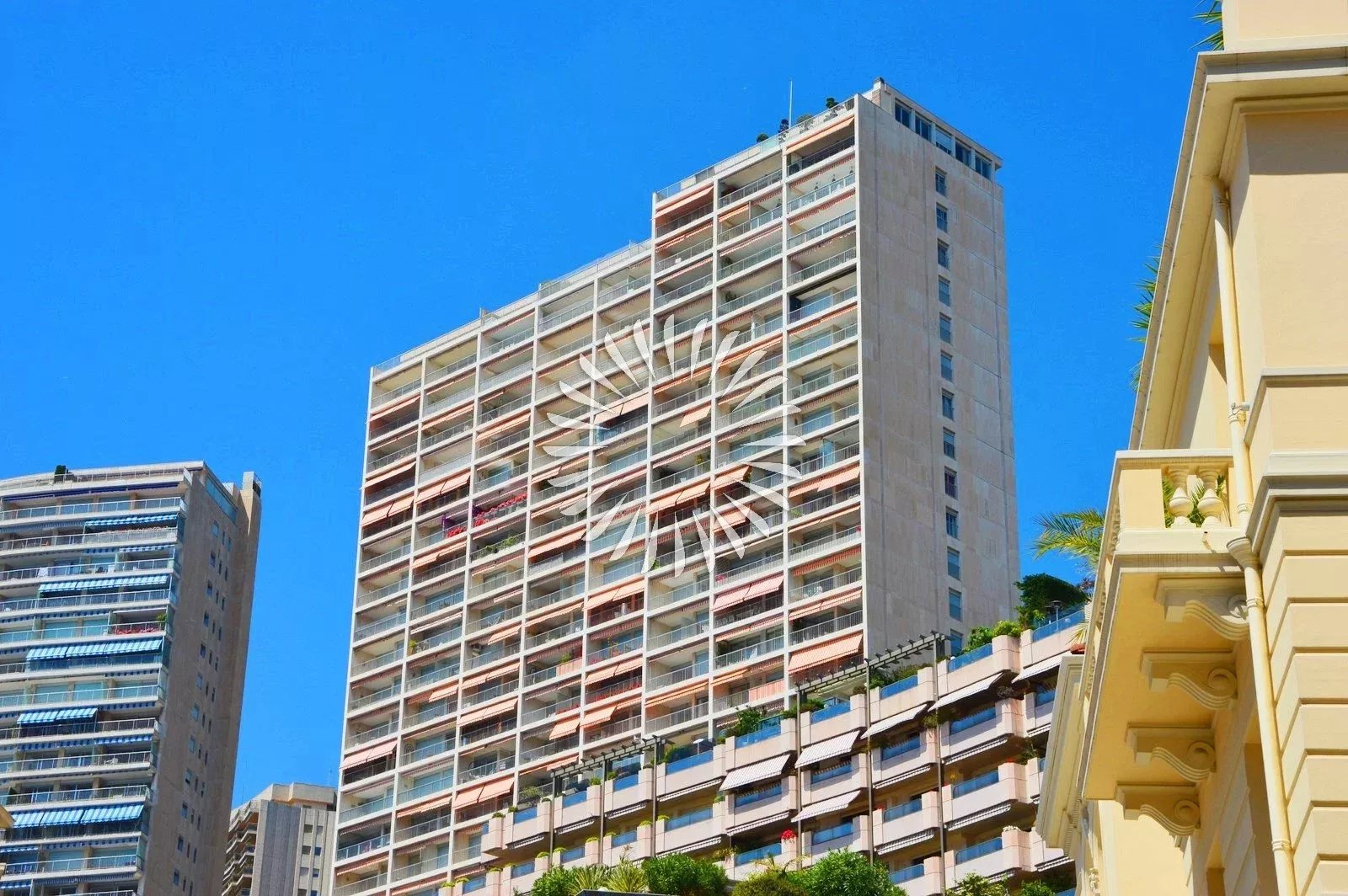 Chateau Périgord II - Larvotto