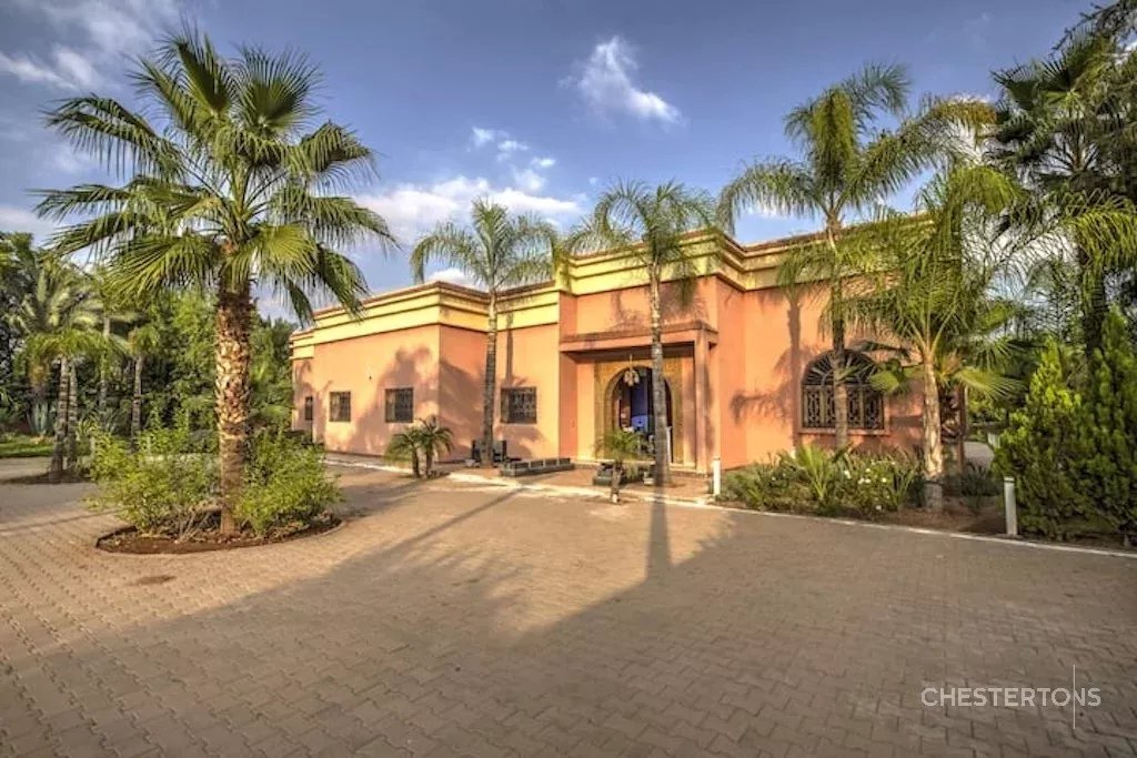 Image of Villa - 6 Bedrooms for Sale in Marrakech-Ménara-Marrakech-Morocco, Image 1