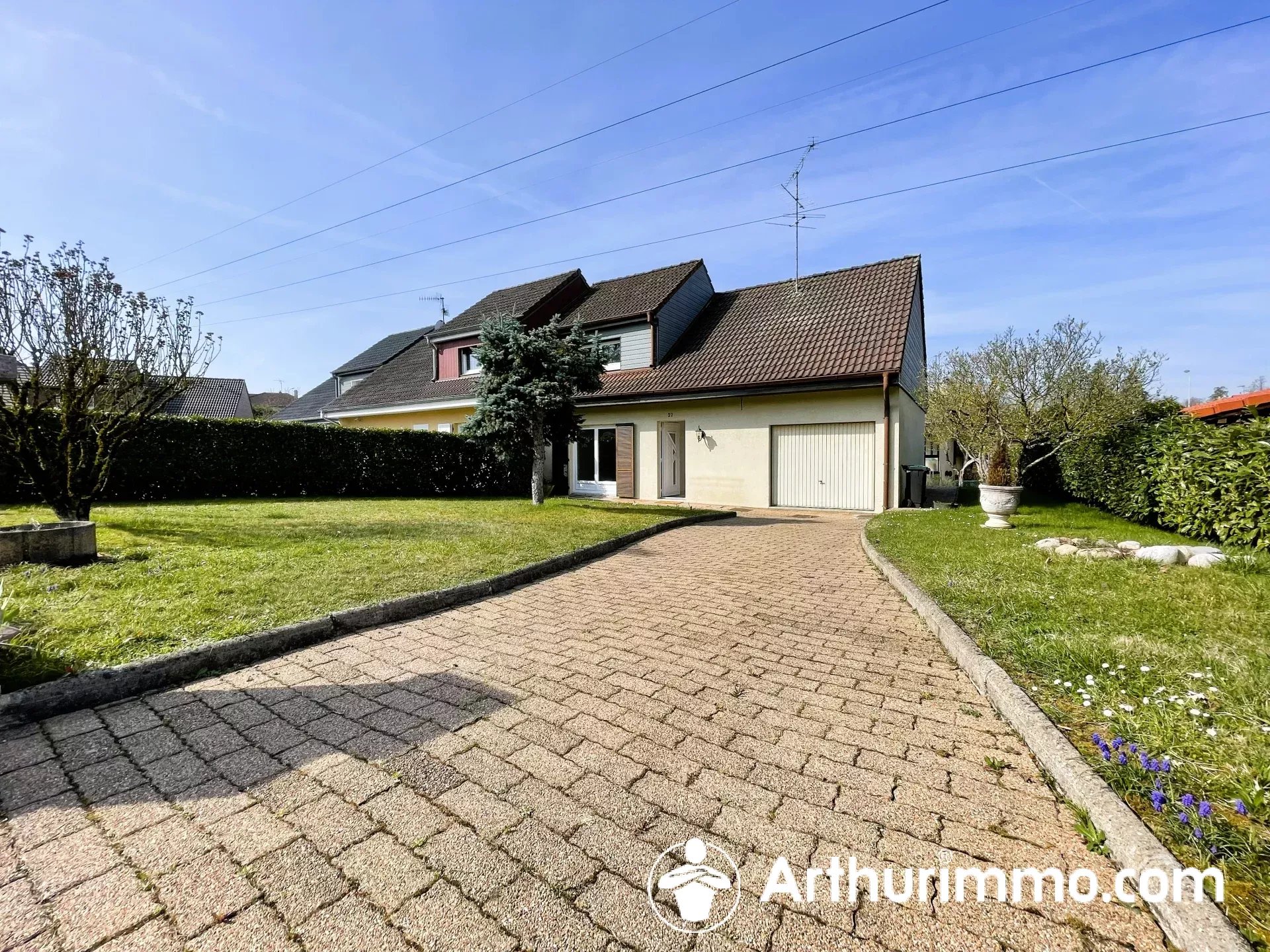 Agence immobilière de 