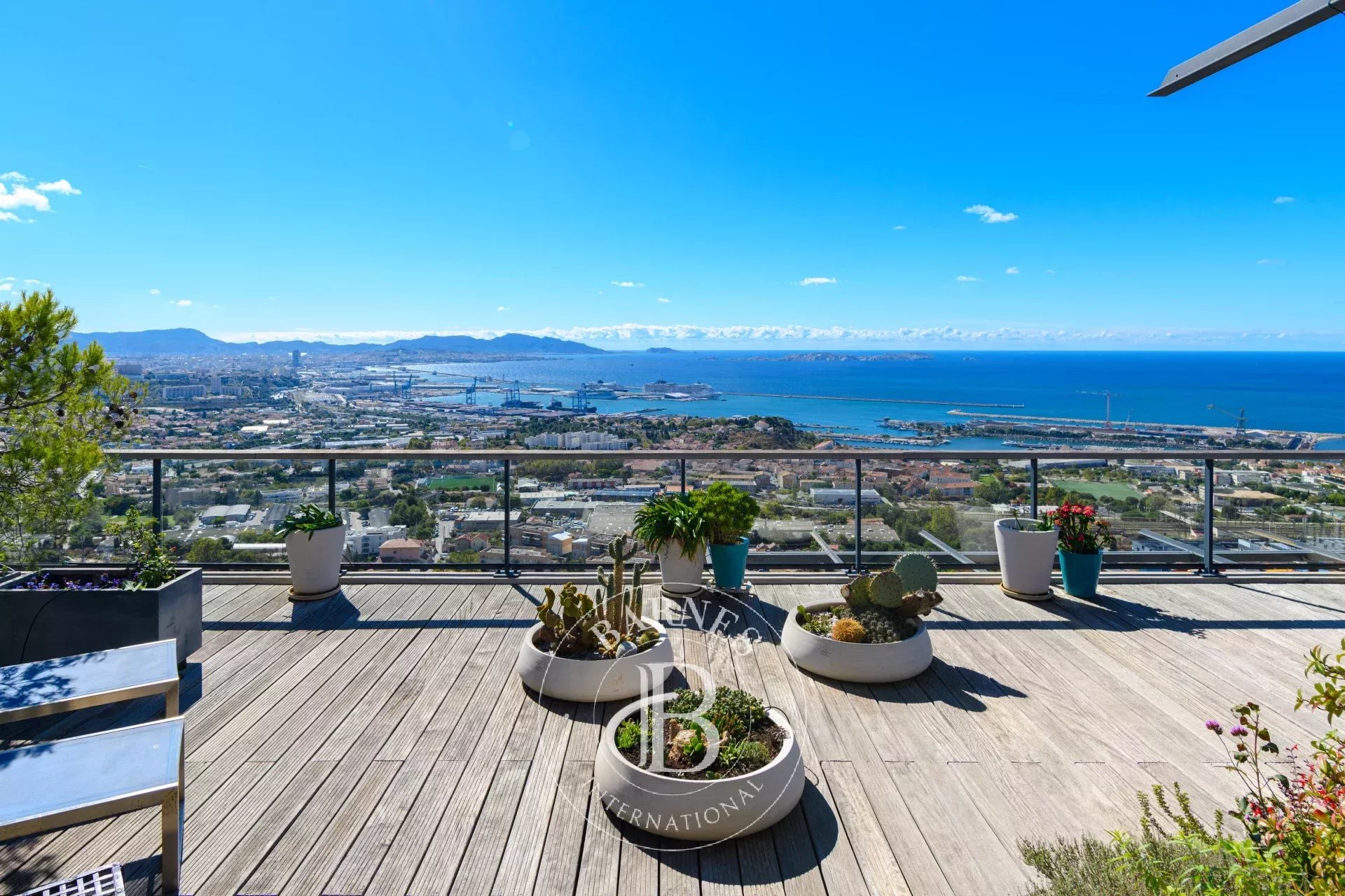 Daire Marseille 16ème - picture 8