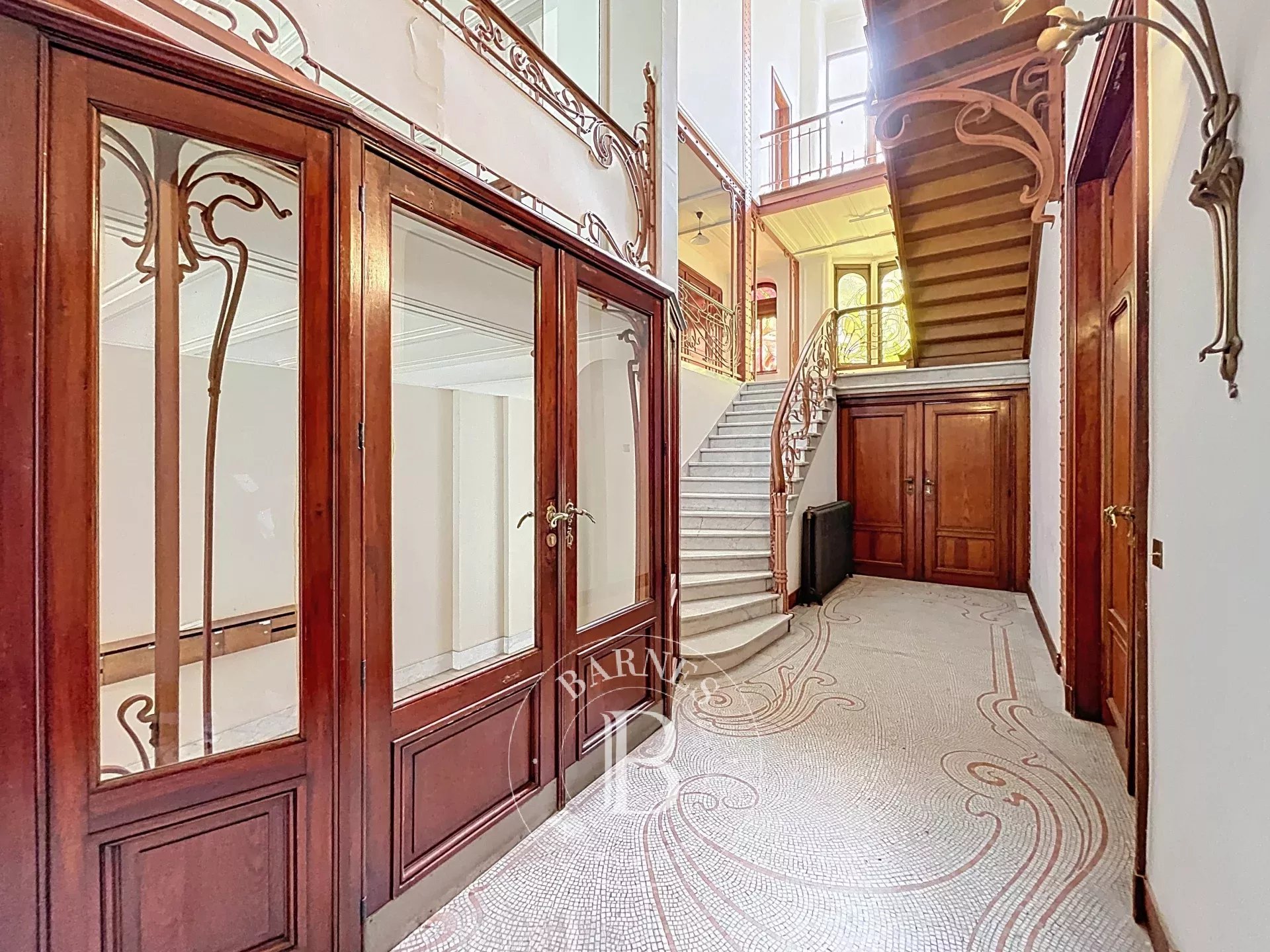 Prestigious office complex in a Victor Horta masterpiece